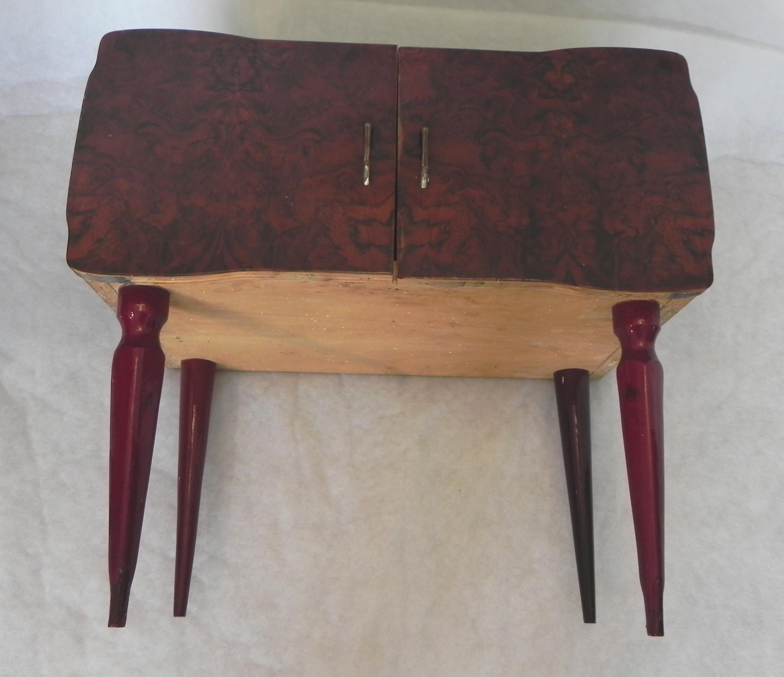 2 Bedside Table, in Radica Di Mogano, Anni 50 For Sale 4