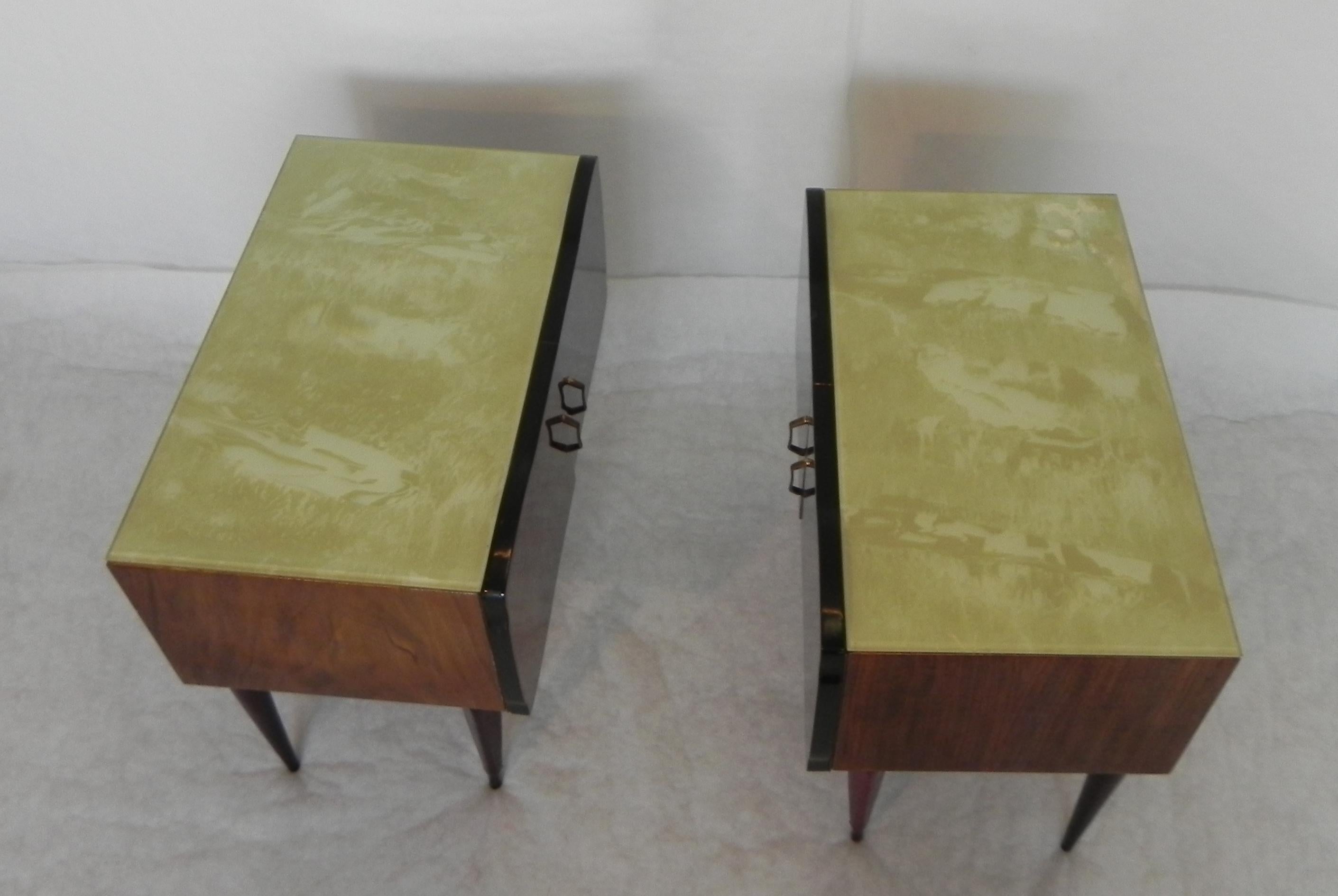 2 Bedside Table, in Radica Di Mogano, Anni 50 For Sale 7