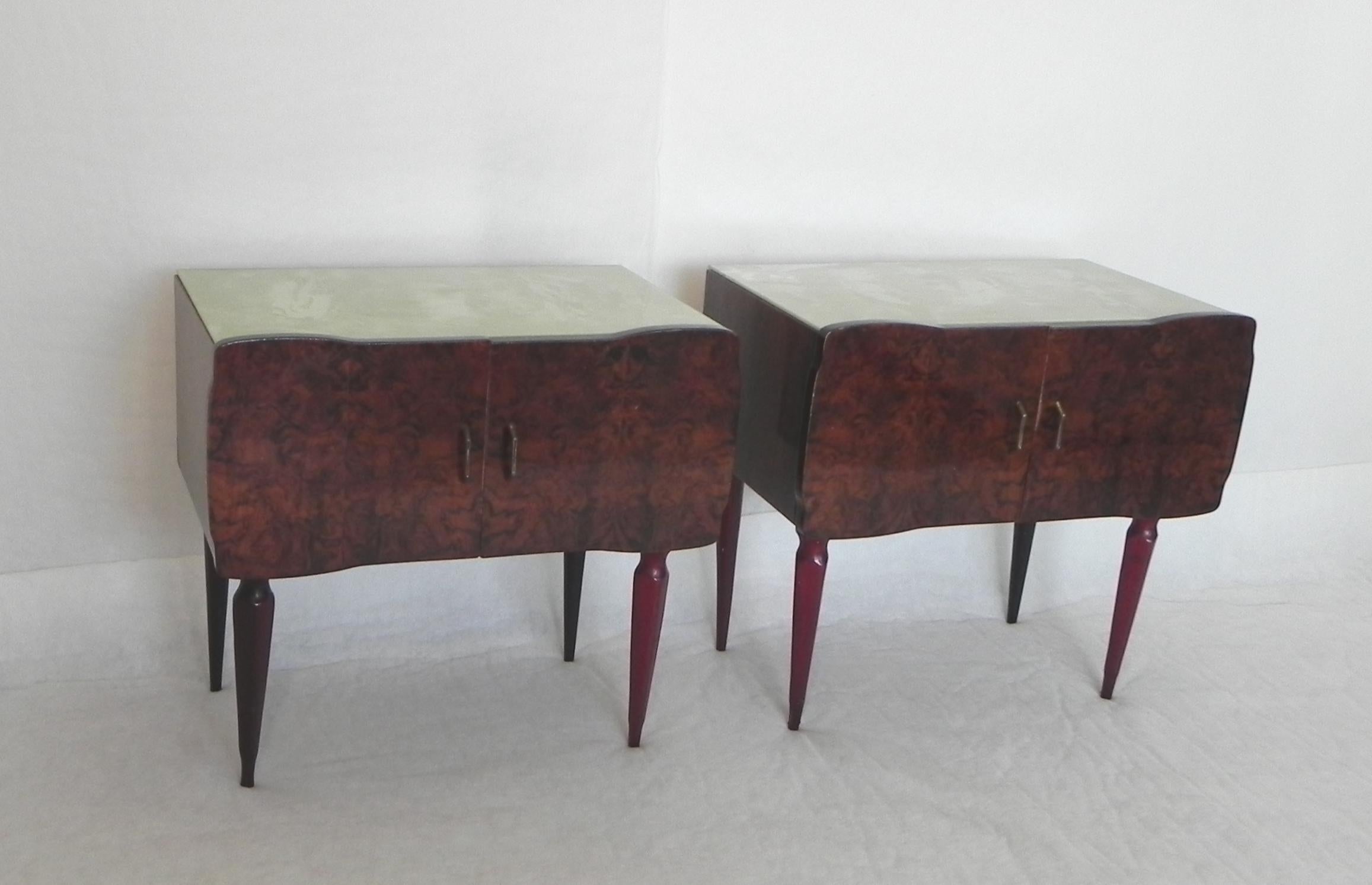 Italian 2 Bedside Table, in Radica Di Mogano, Anni 50 For Sale