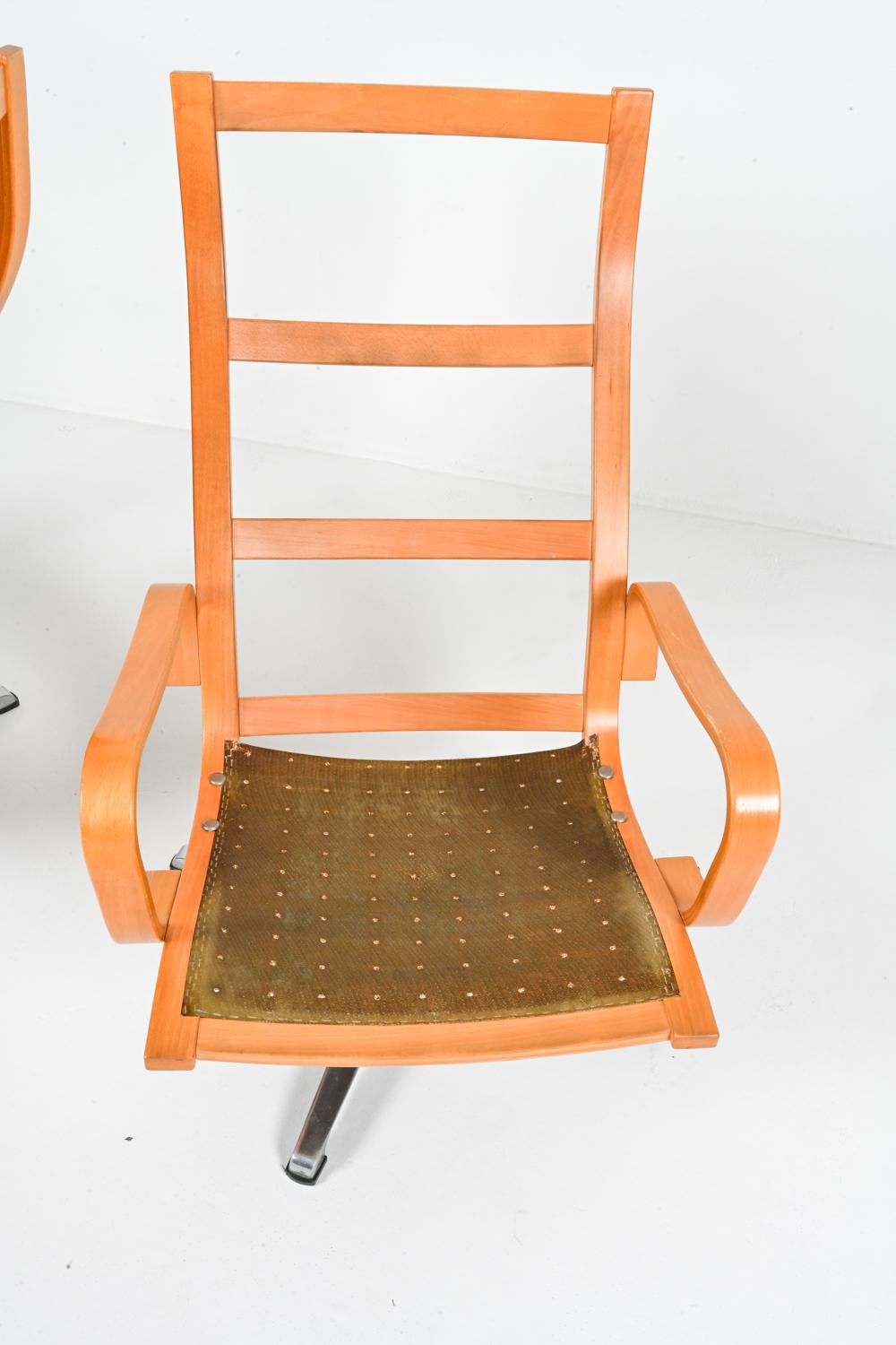 (2) Easy Swivel Chairs aus Buche und Stoff von Yngvar Sandstrom Stühle, ca. 1970er Jahre im Angebot 9