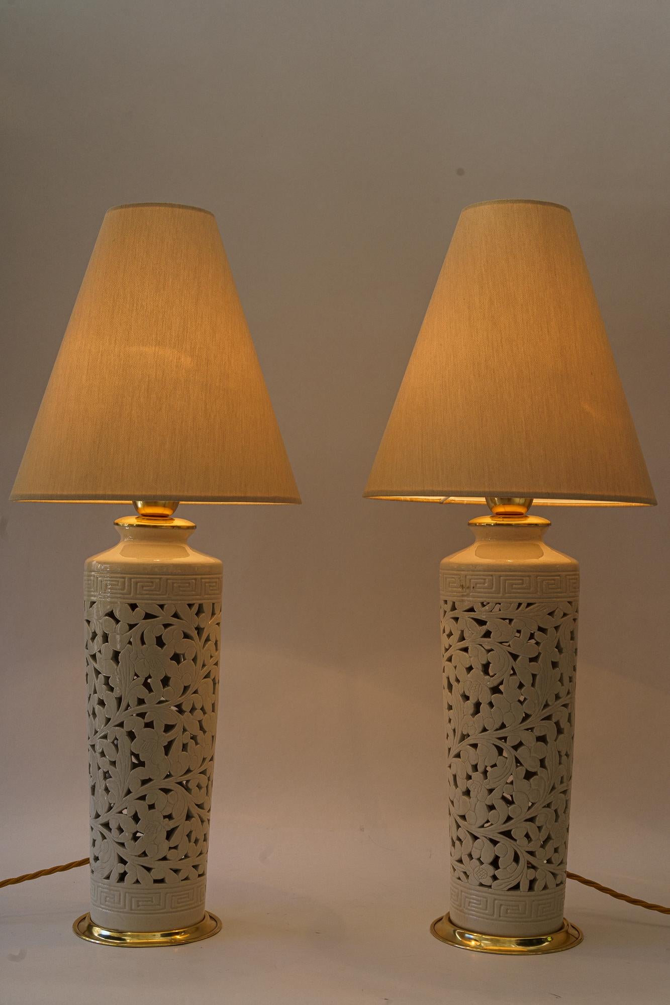 2 Große Keramik Tischlampen Wien um 1950er Jahre (Messing) im Angebot