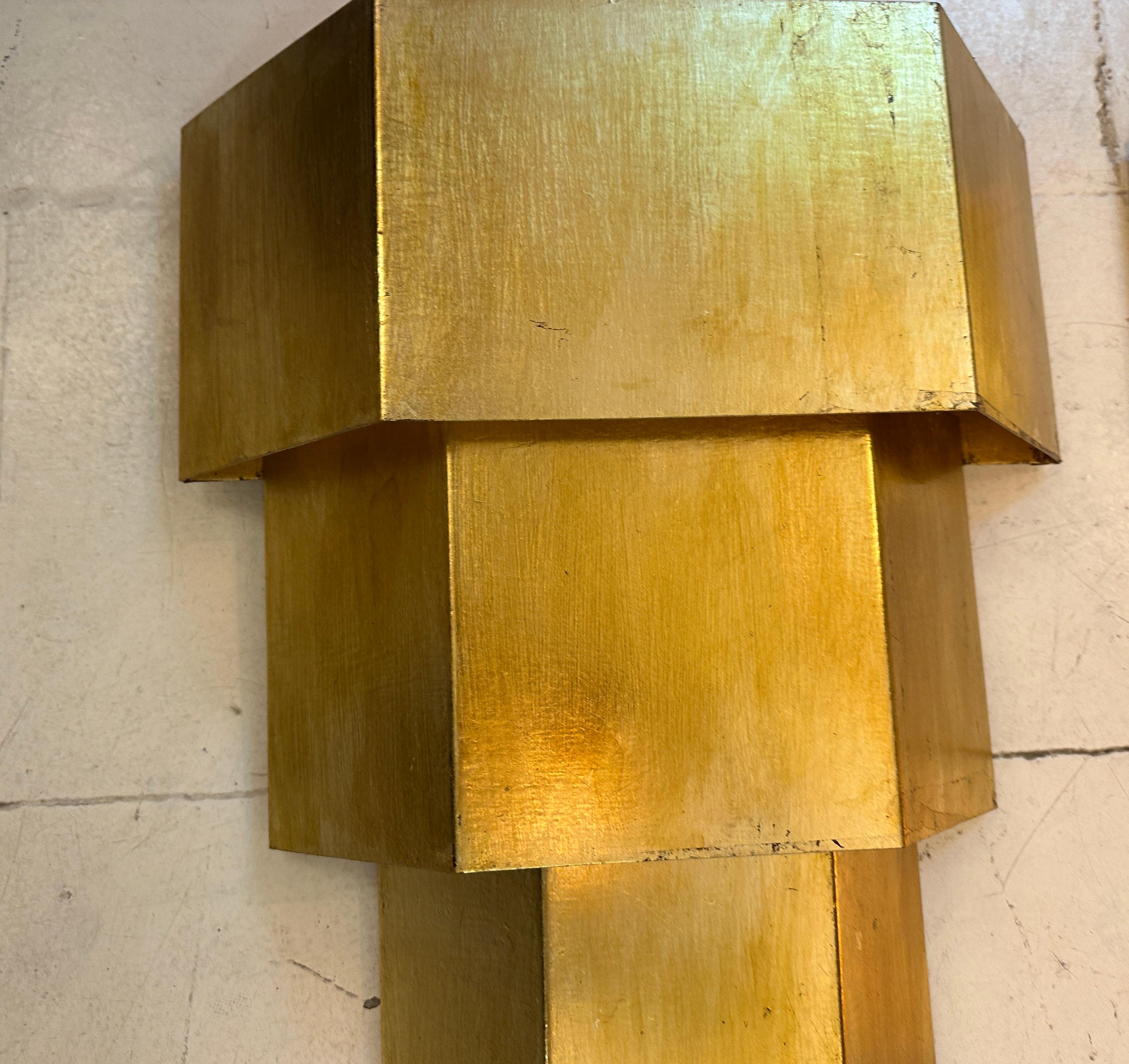 2 Bigs Sconces in golden iron, Style, Art Deco, Year, 1920, France principios del siglo XX en venta
