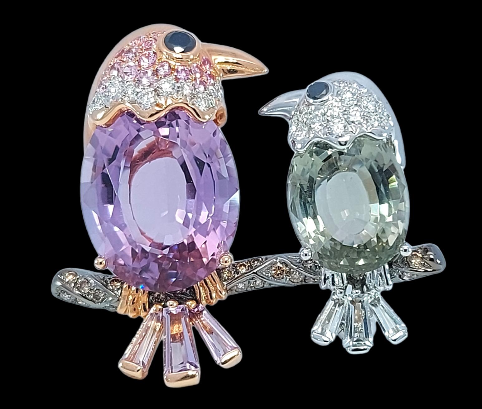 2 Birds on a Branch in 18kt Gold , 13.89ct, Semi Precious Stones, Diamonds Brooc For Sale 5