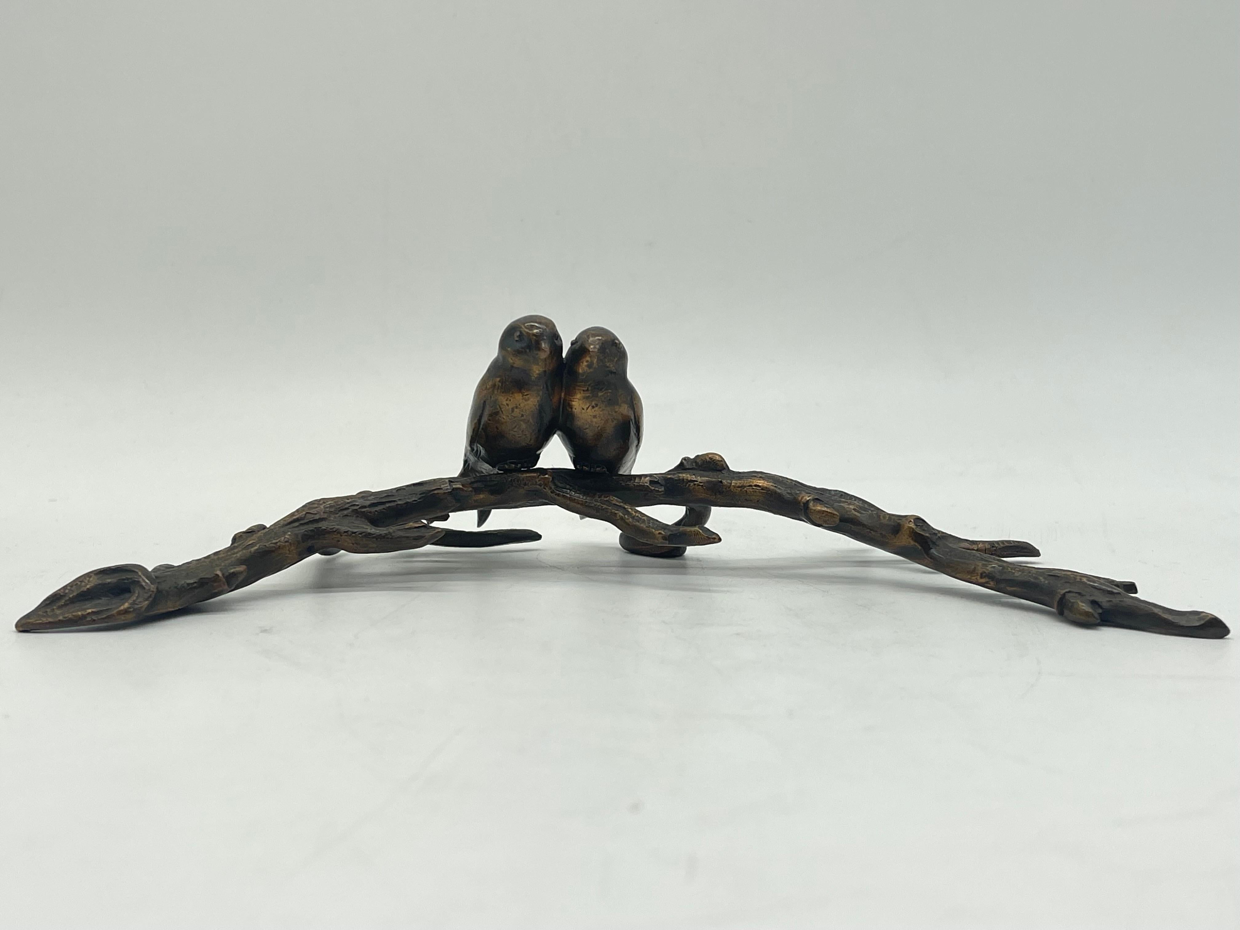 2 Vögel auf einem Branch sitzend Bronzeskulptur / Figur wohl Deutschland im Angebot 8