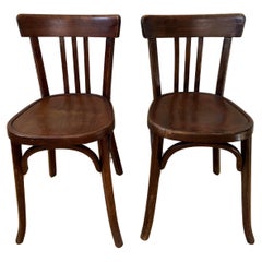 2 chaises de bistro de Paris 