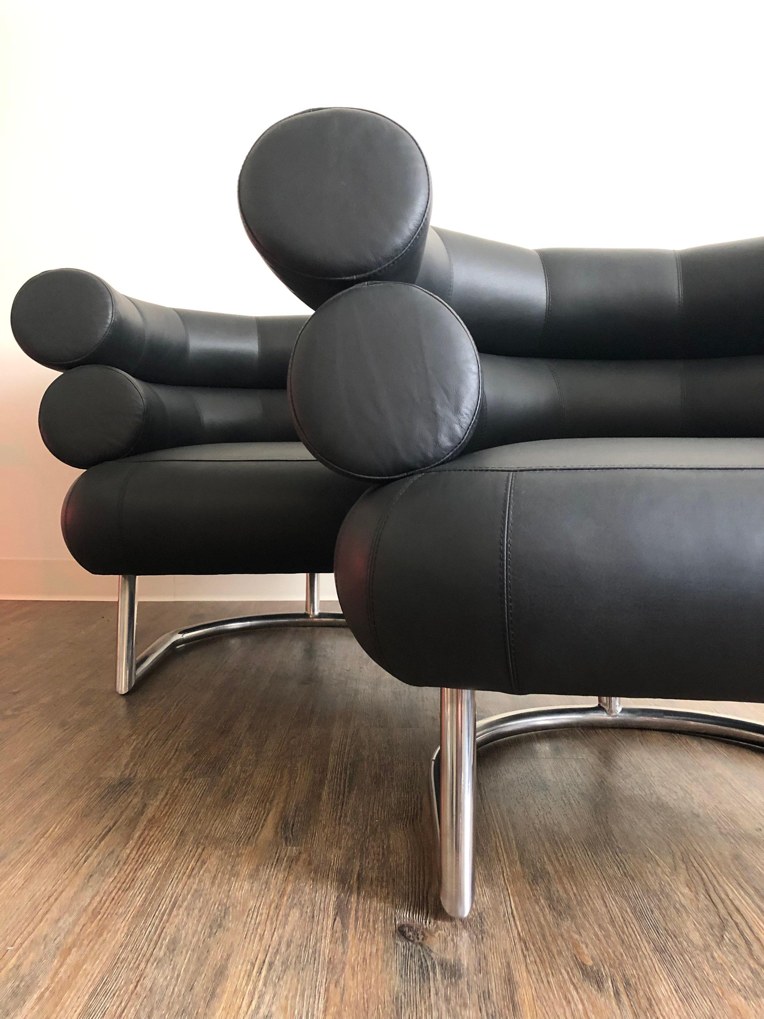 2 Black Leather Eileen Gray Design Of The BIBENDUM Chairs Chrome Base Art Deco  For Sale 5