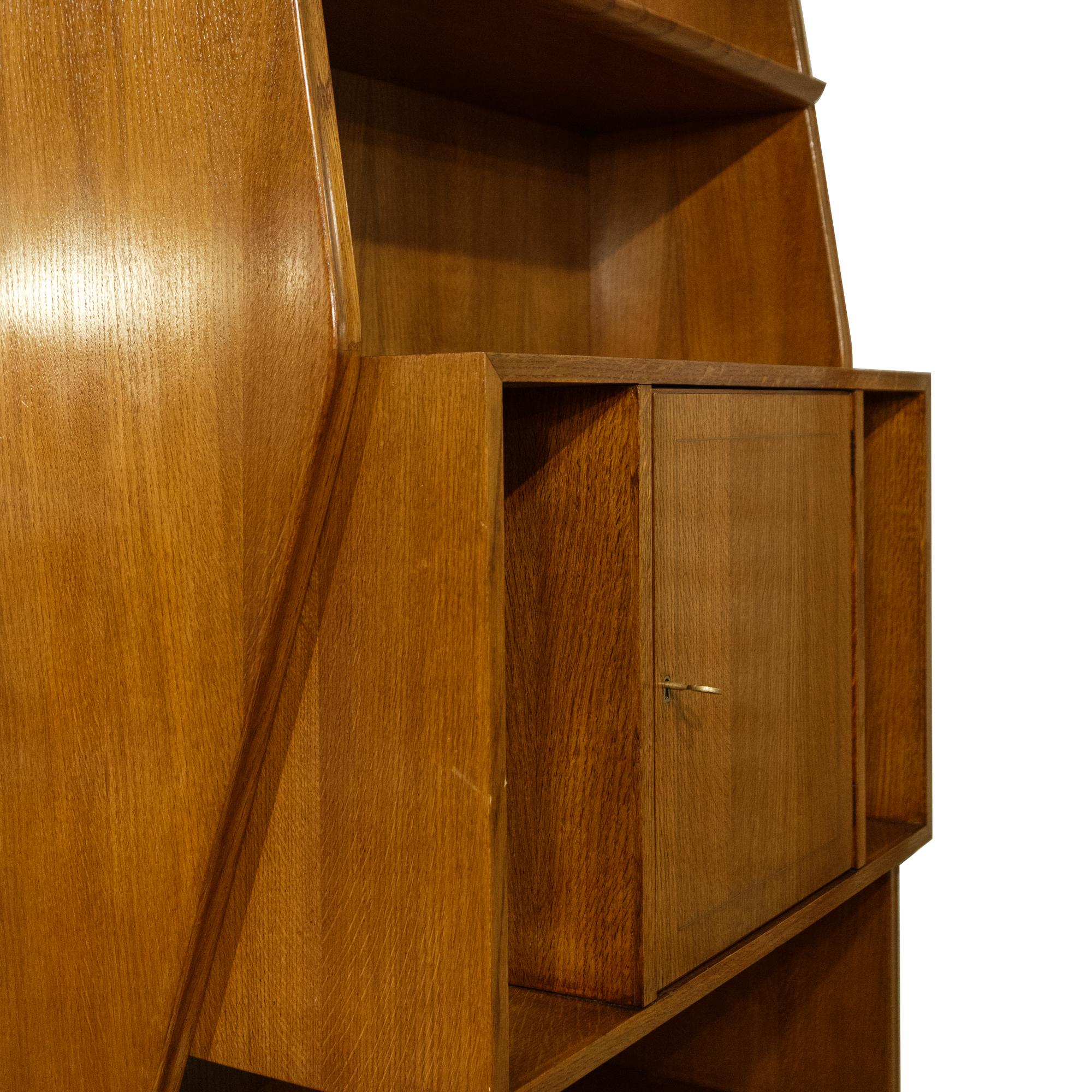 2 Bookcases Mid-Century Modern in Gio Ponti Style 1950s Italy 7
