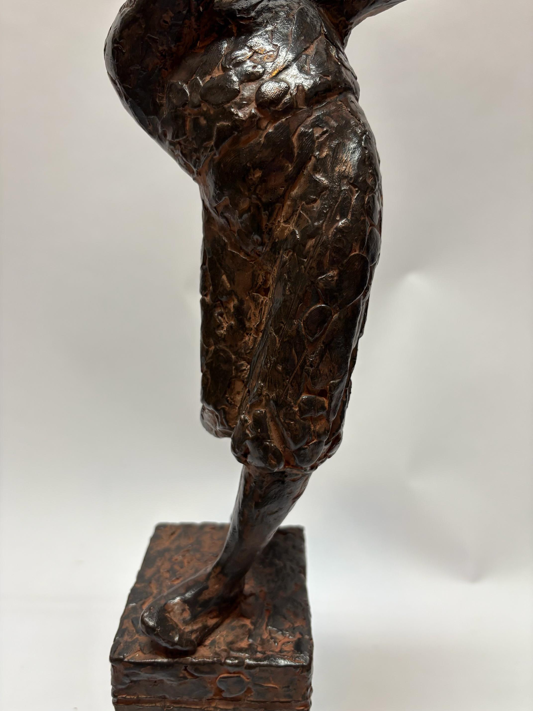 2 sculture in bronzo raffiguranti giocatori di golf firmate da Charles Dumernit in vendita 5