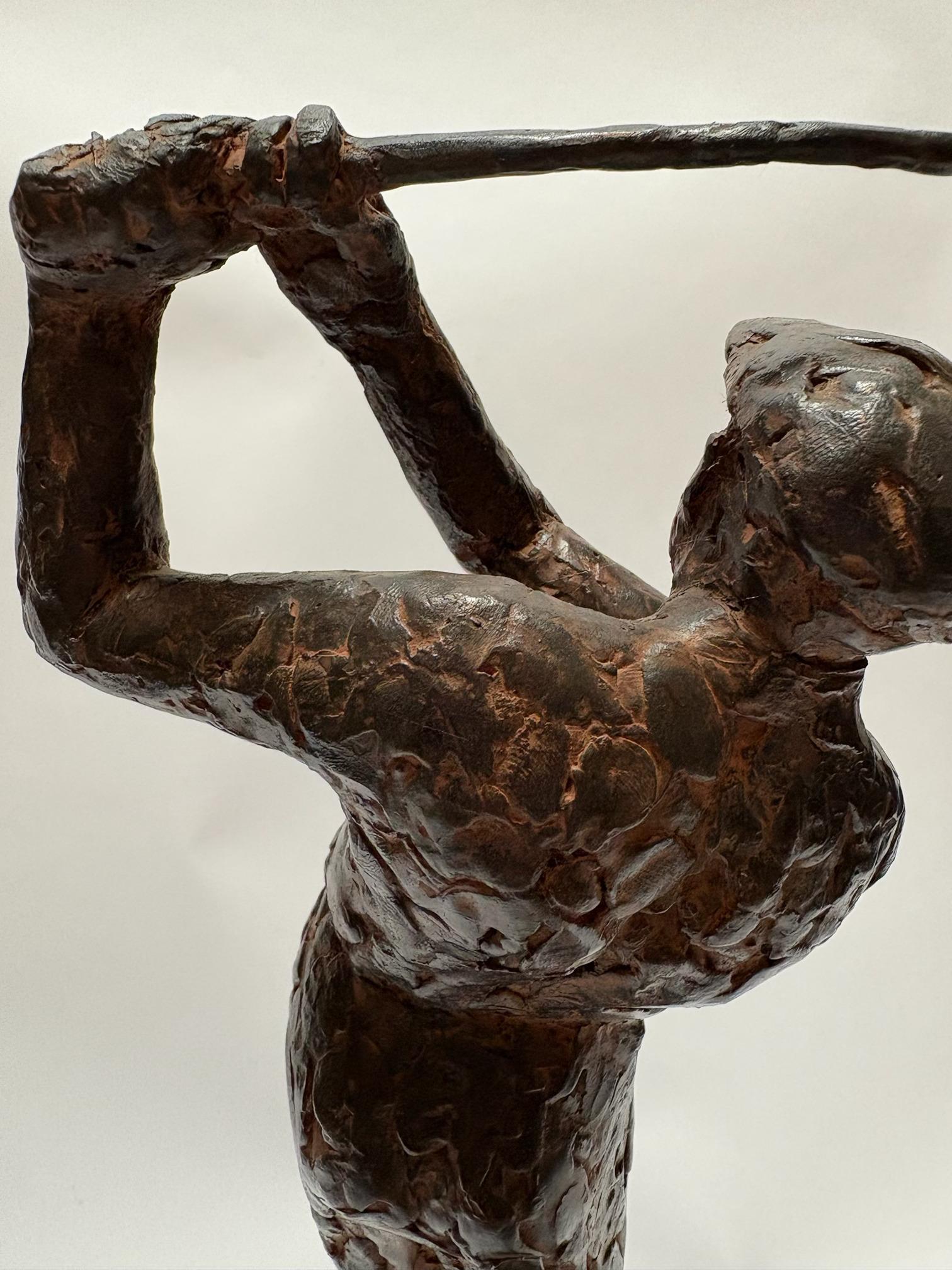 2 sculture in bronzo raffiguranti giocatori di golf firmate da Charles Dumernit in vendita 9