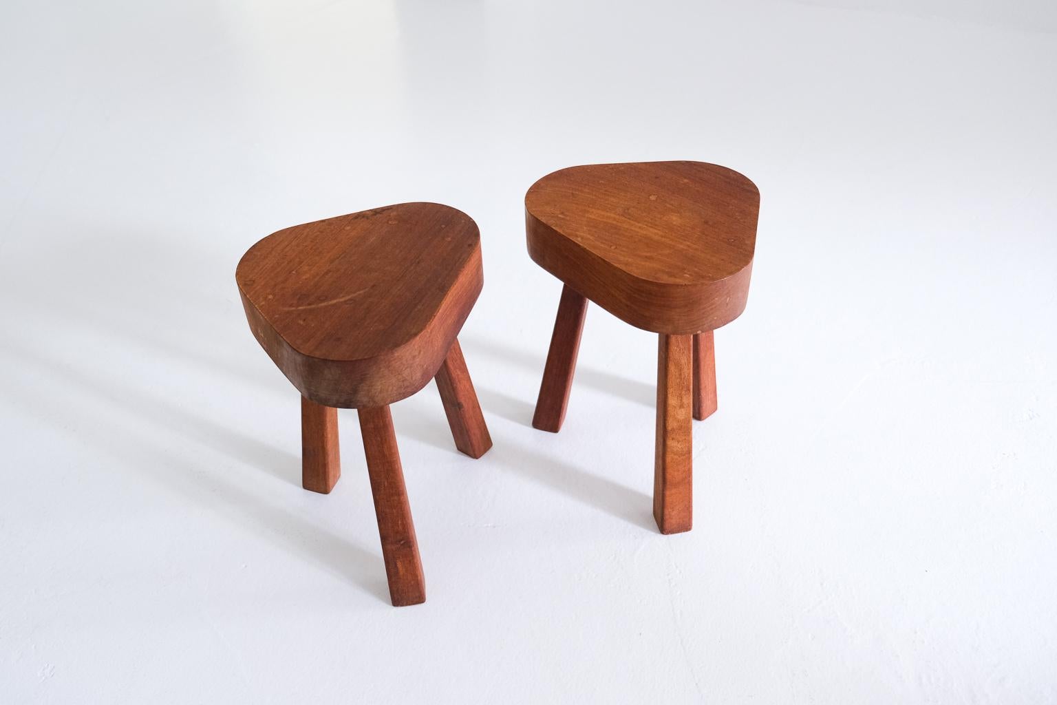 French 2 brutalist stools or sidetables of solid wood in the style of Chapo or Perriand For Sale