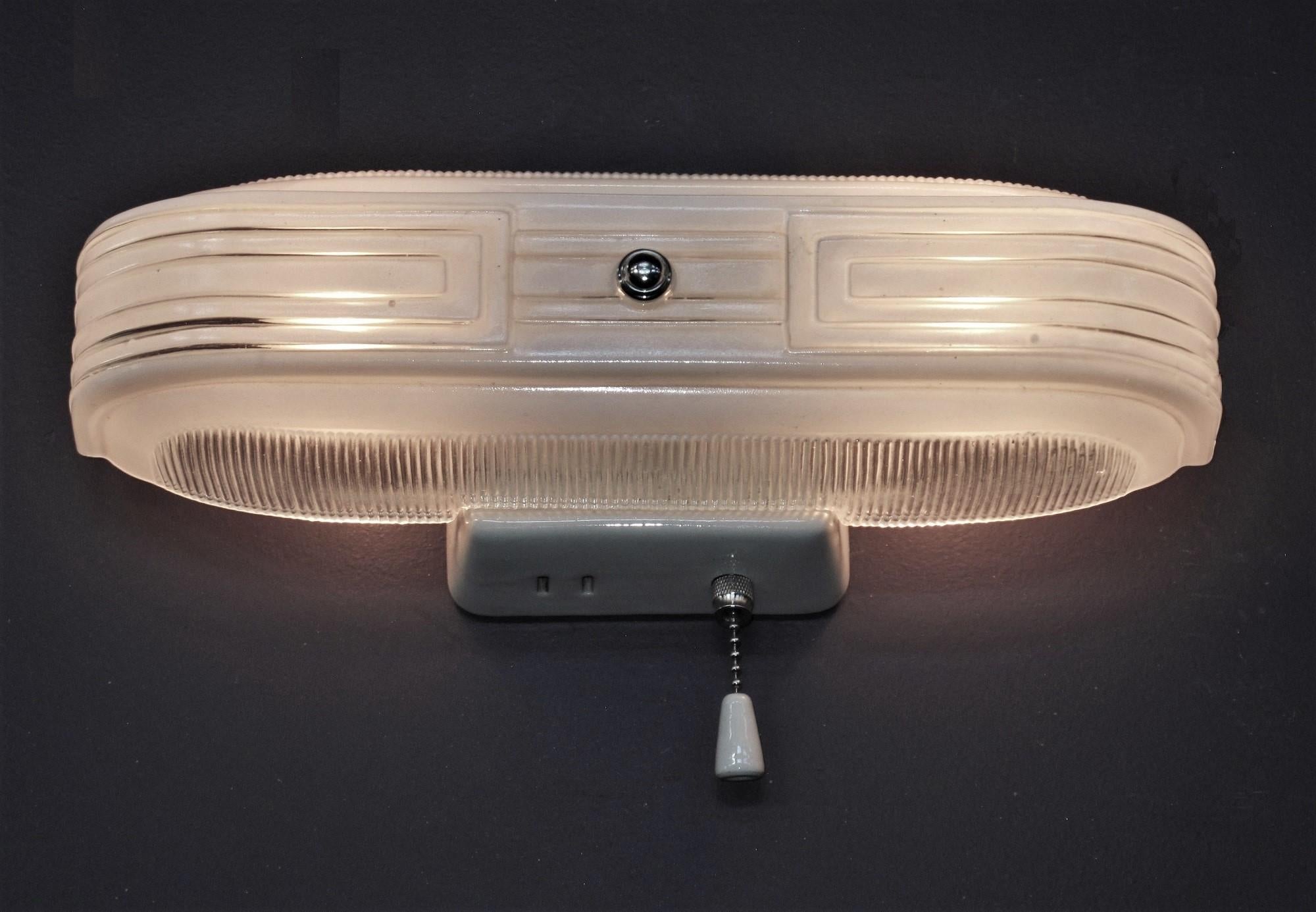 American 2 Bulb Mid-Century Moderne Bathroom Sconce For Sale