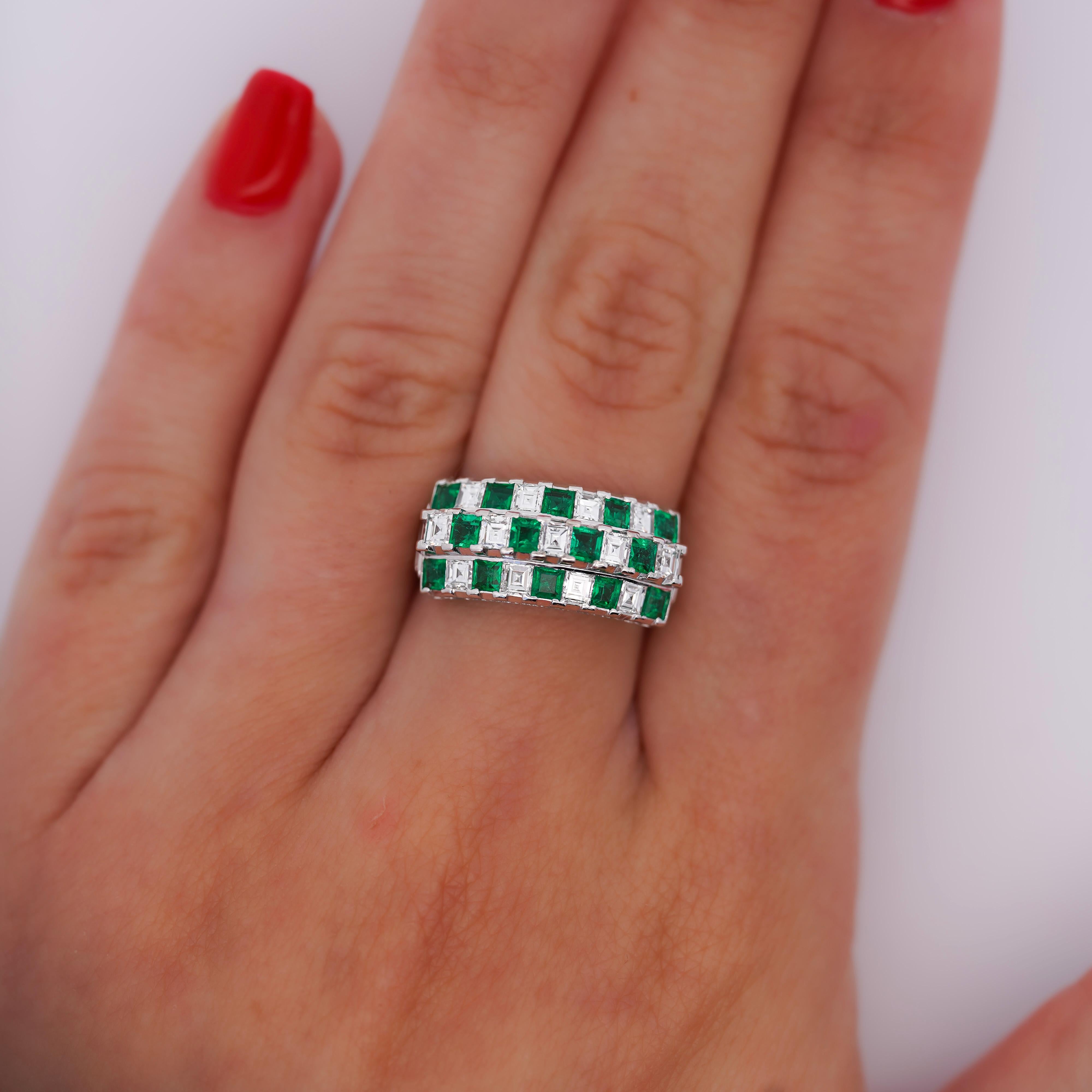 Bague à damier en émeraude et diamant de 2 carats, taille Asscher Pour femmes en vente