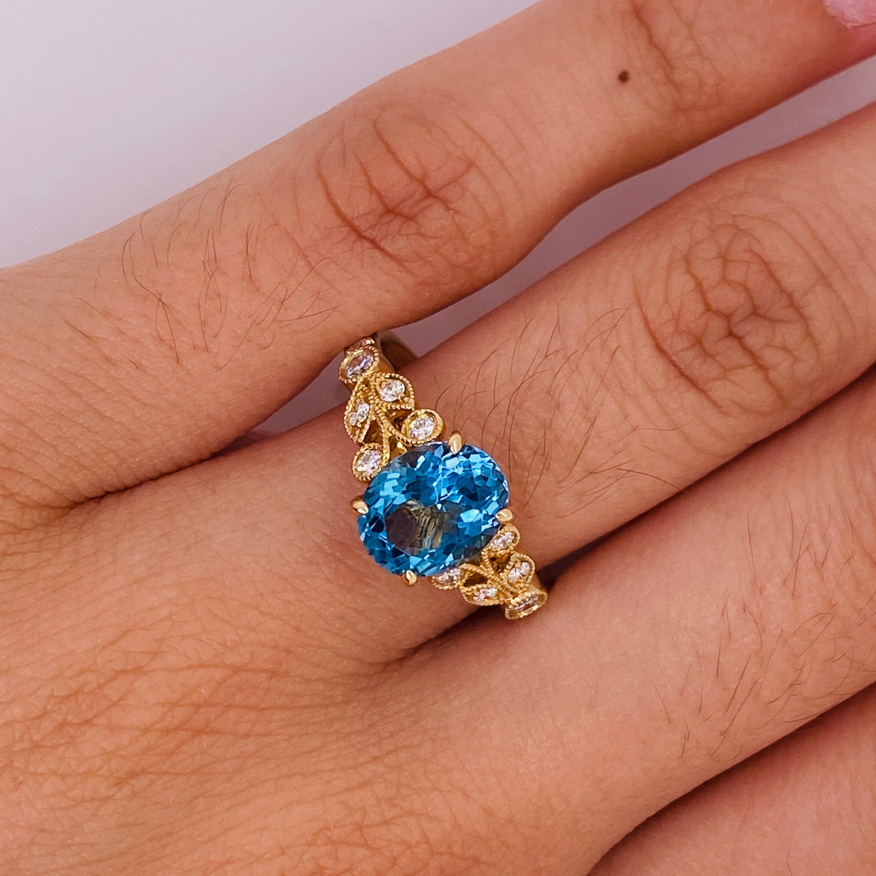 Bague en or jaune 14 carats avec zircon bleu et diamants inspirée de la Nature en vente 5
