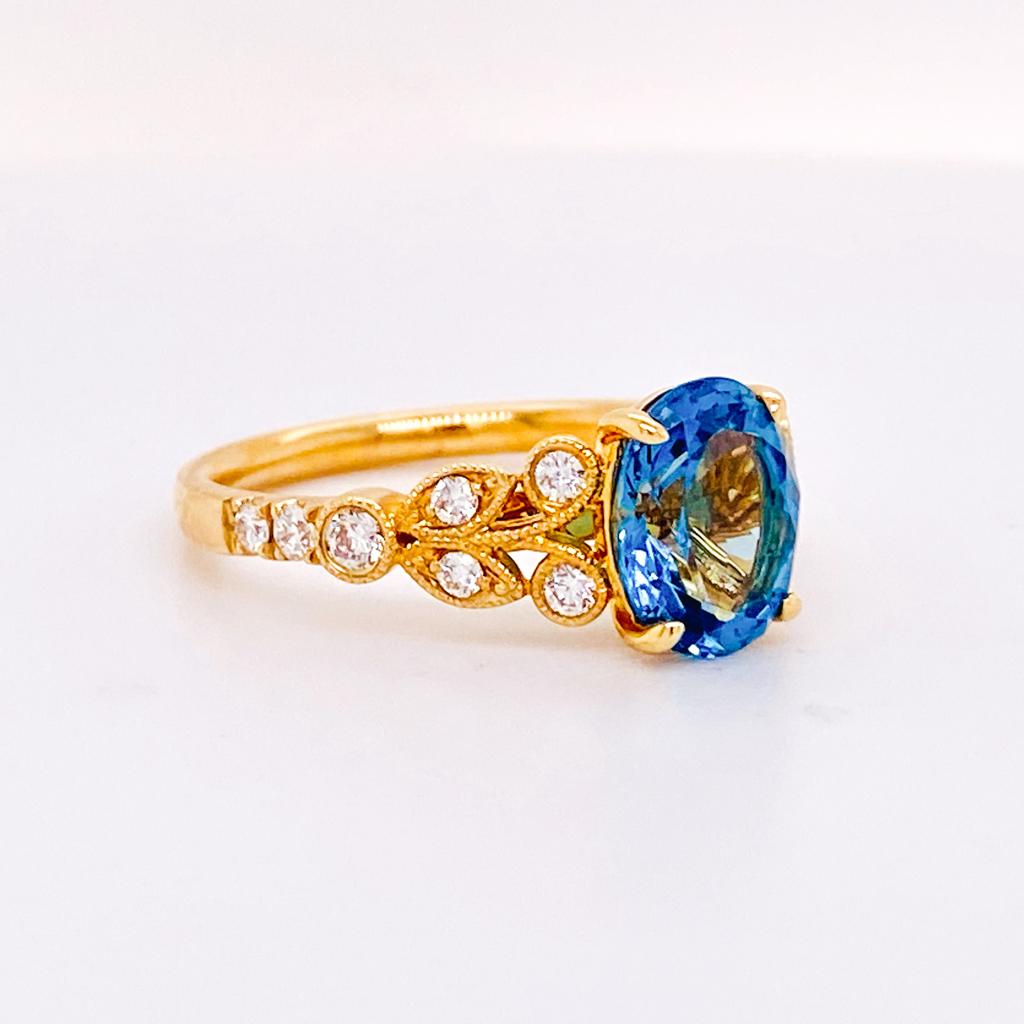 En vente :  Bague en or jaune 14 carats avec zircon bleu et diamants inspirée de la Nature 3