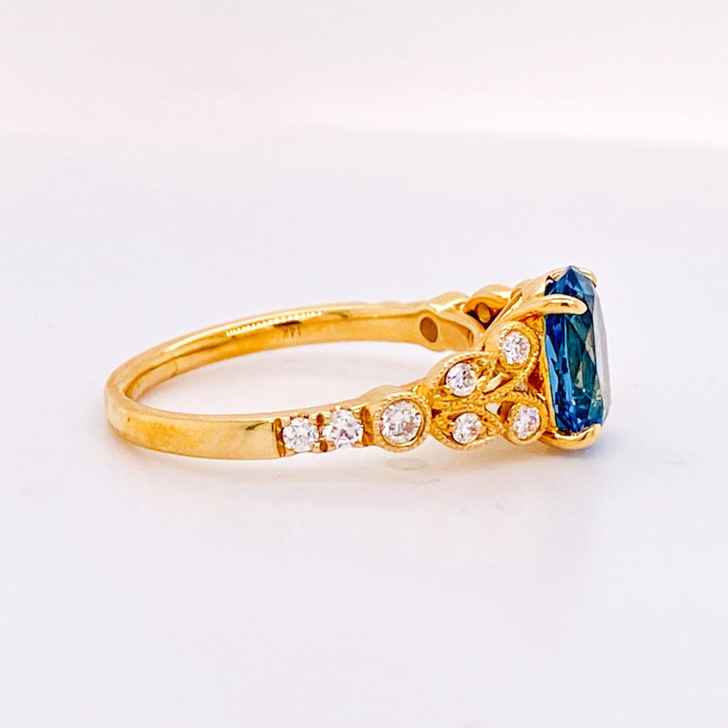 En vente :  Bague en or jaune 14 carats avec zircon bleu et diamants inspirée de la Nature 4