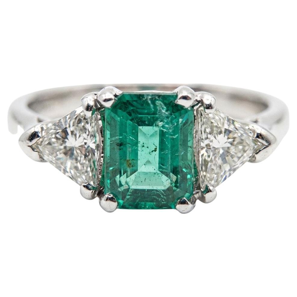 2 Carat Colombian Emerald Diamond Platinum Ring