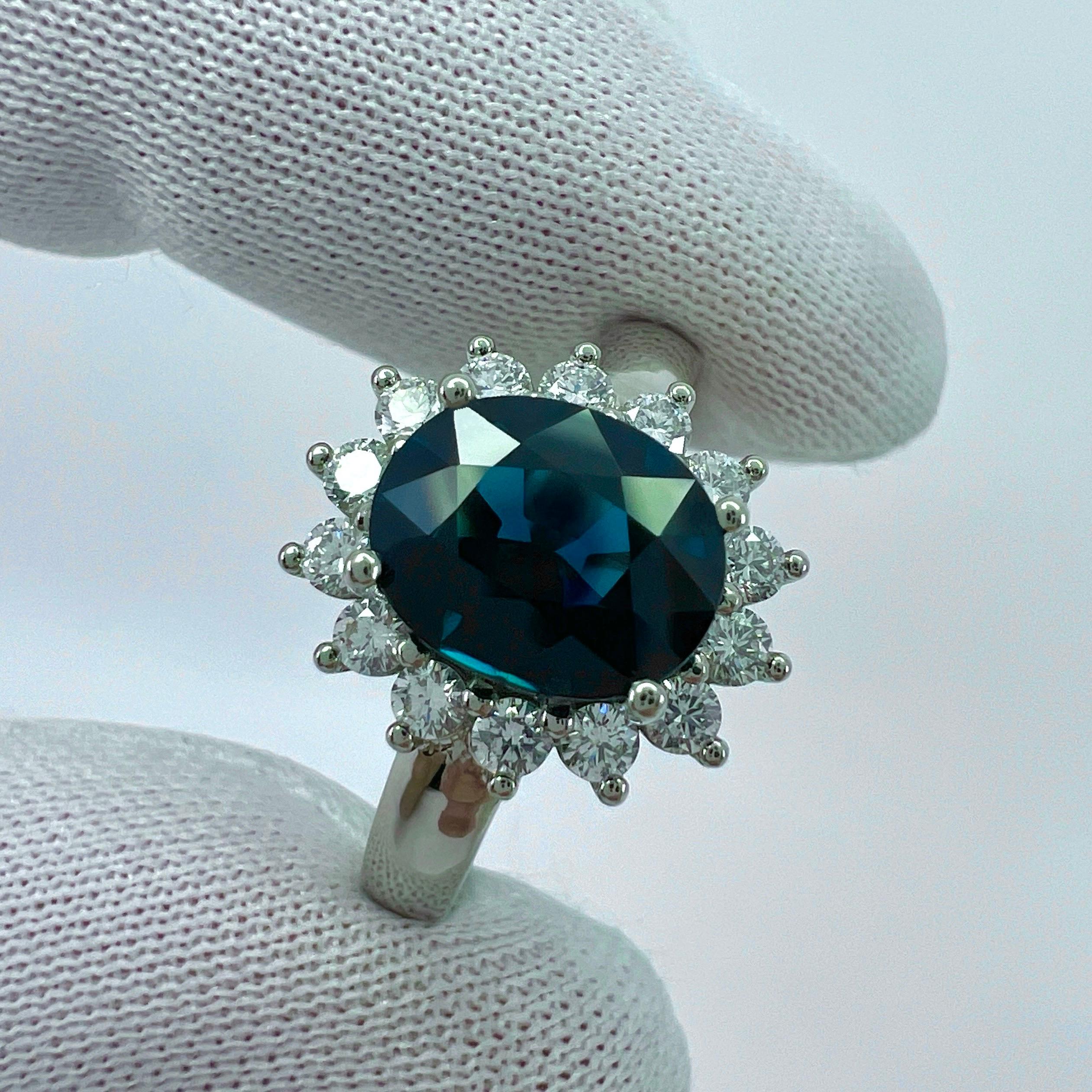 2 Karat tiefblauer Saphir & Diamant Cluster Cocktail 18k Weißgold Dianna Ring im Angebot 4