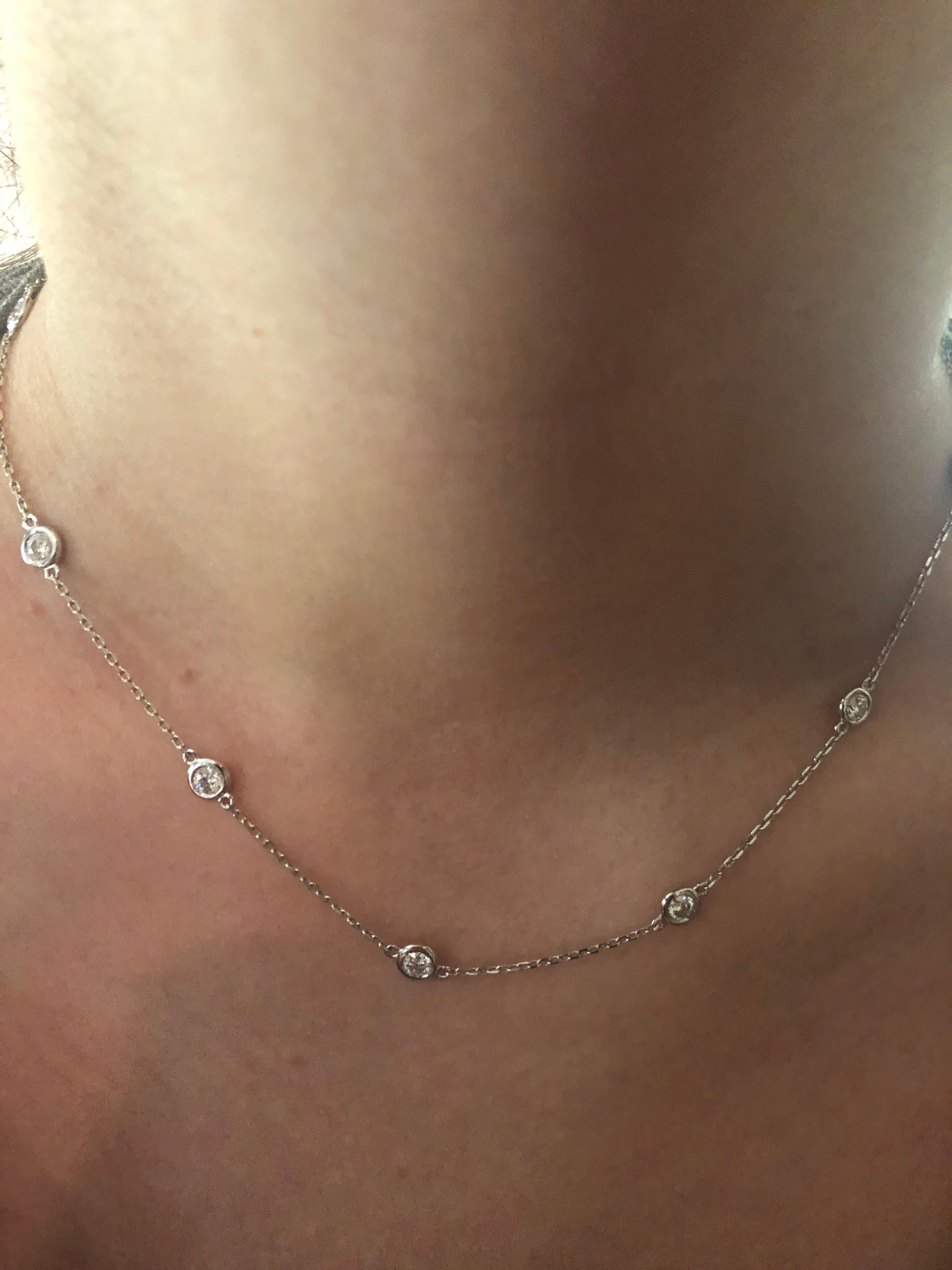 Taglio rotondo Collana a catena con diamante da 2 carati per metro in vendita