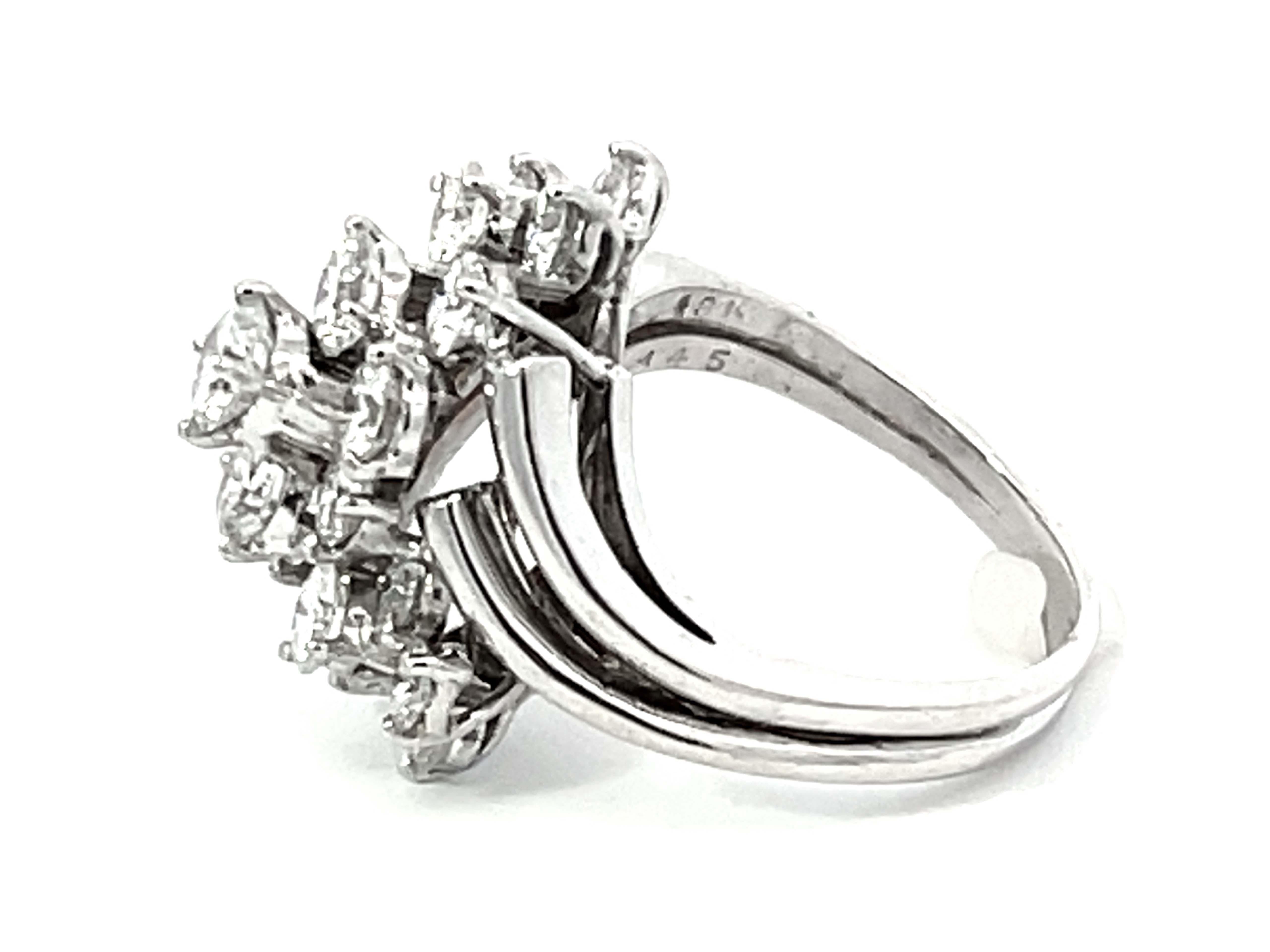 Women's or Men's 2 Carat Diamond Cluster Ring 18k White Gold For Sale