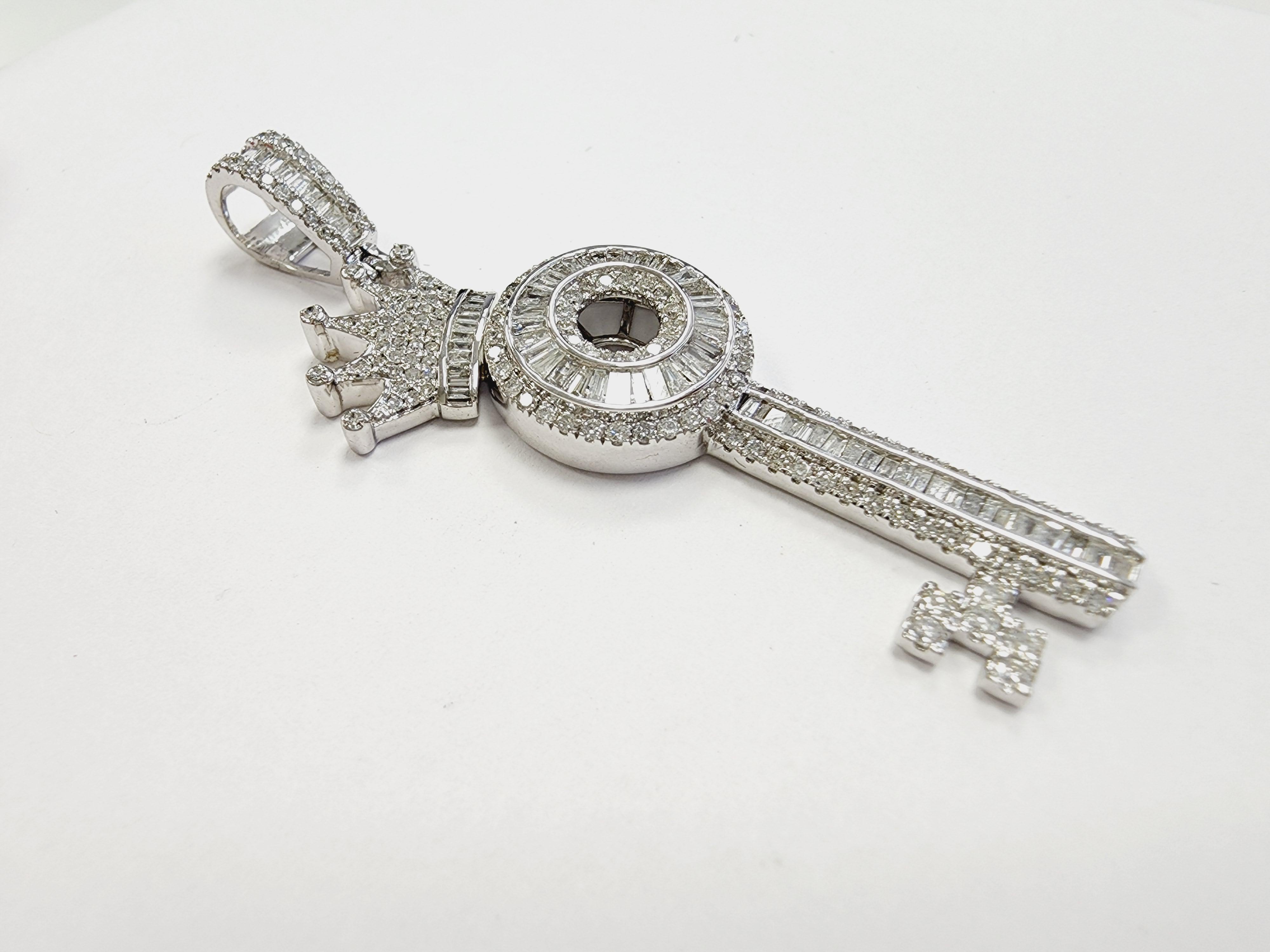 2 Carat Diamond Crown Key Shape Pendant 14 Karat White Gold 1