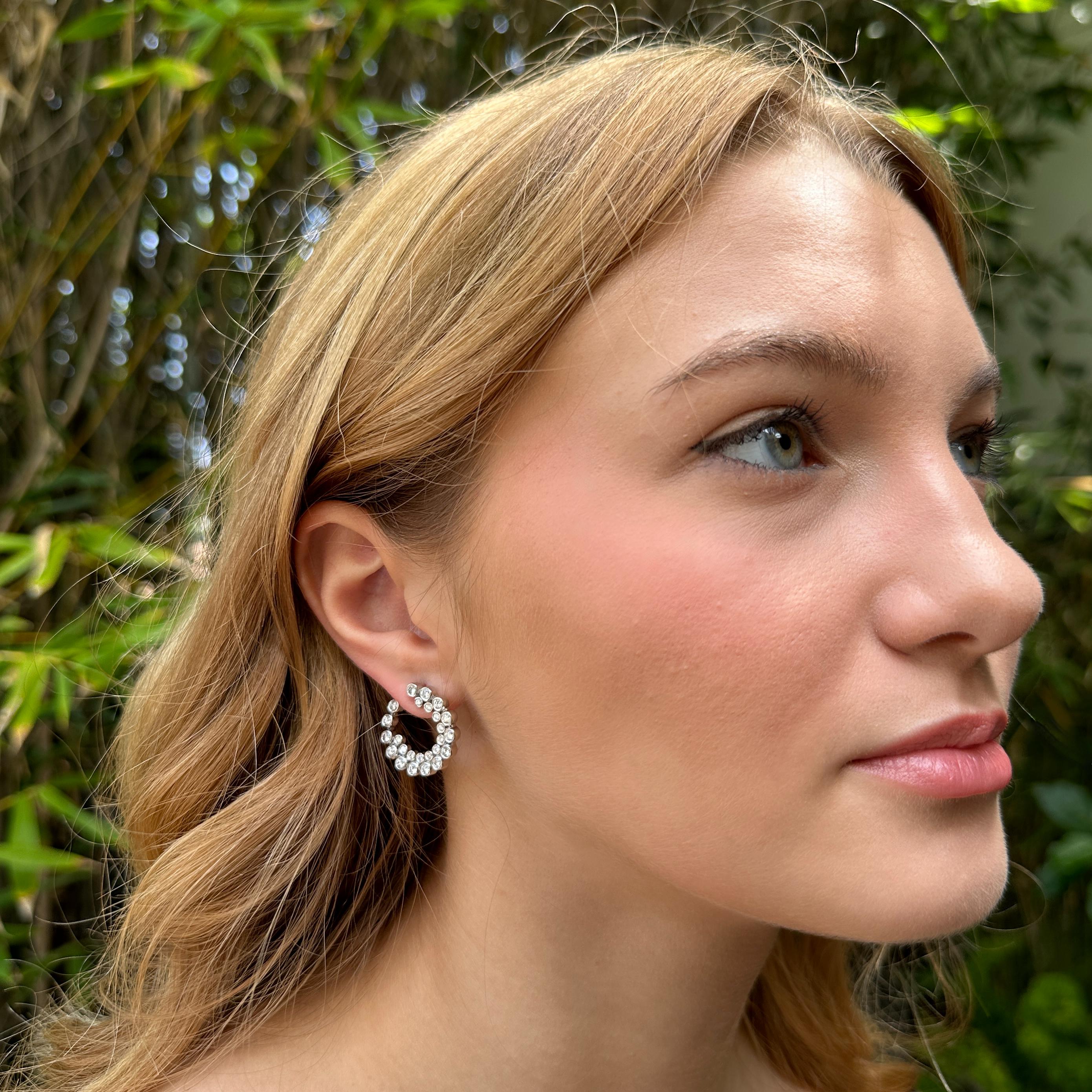 Contemporary 2 Carat Diamond Double Spiral Earrings in Platinum For Sale