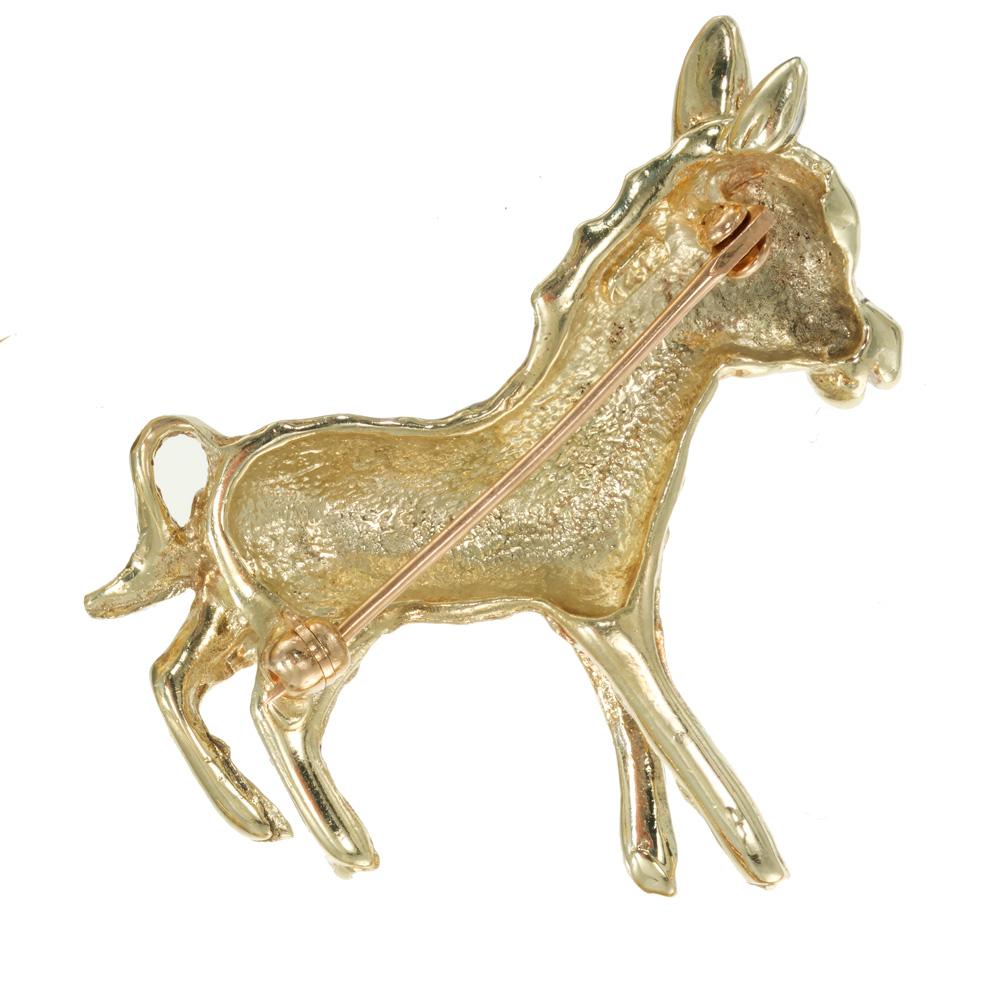 2 Karat Diamant-Emaille-Zebra-Brosche aus Gelbgold (Rundschliff)