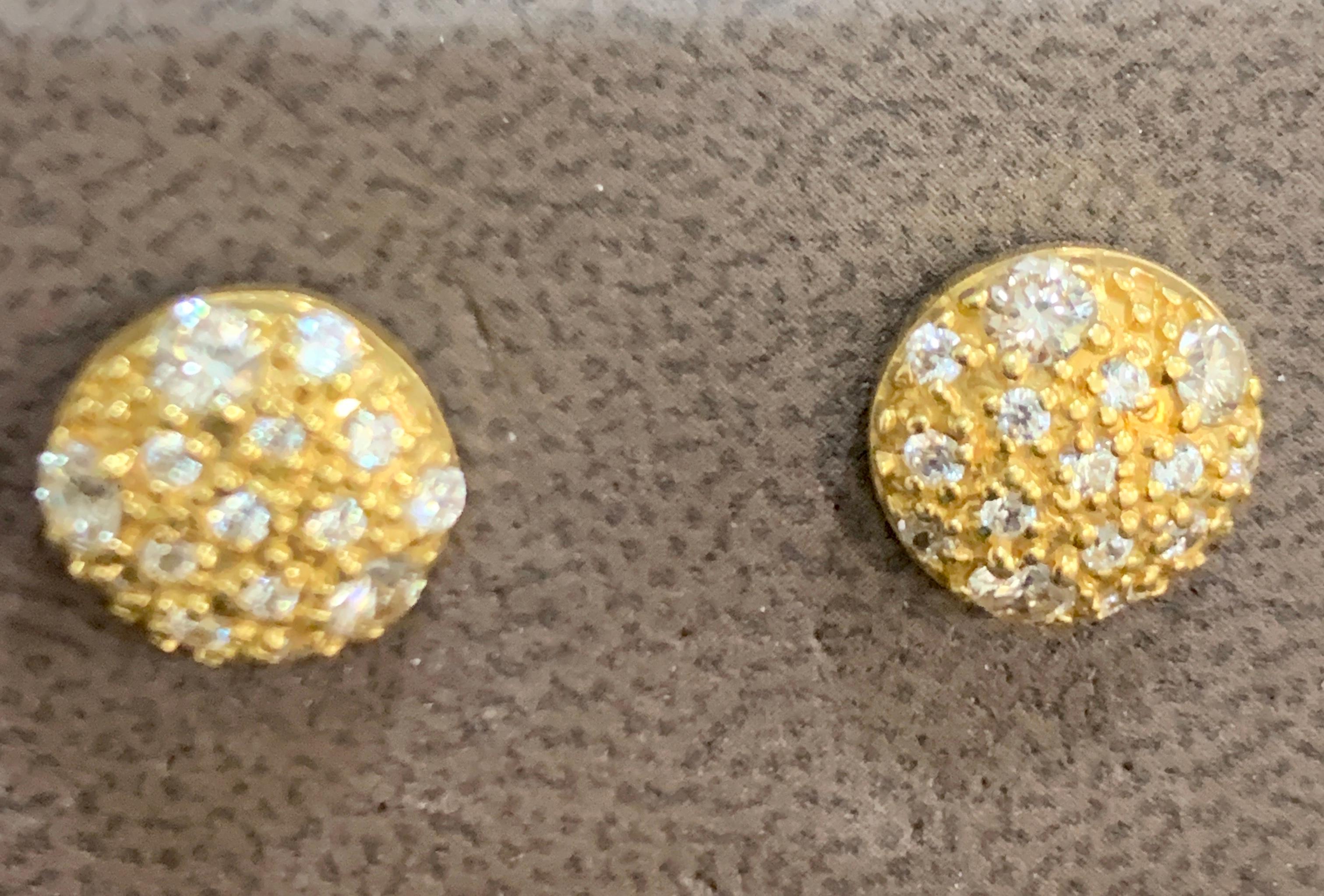 2 Carat Diamond Floral Cluster Flower Stud Earrings in 14 Karat Yellow Gold In Excellent Condition In New York, NY