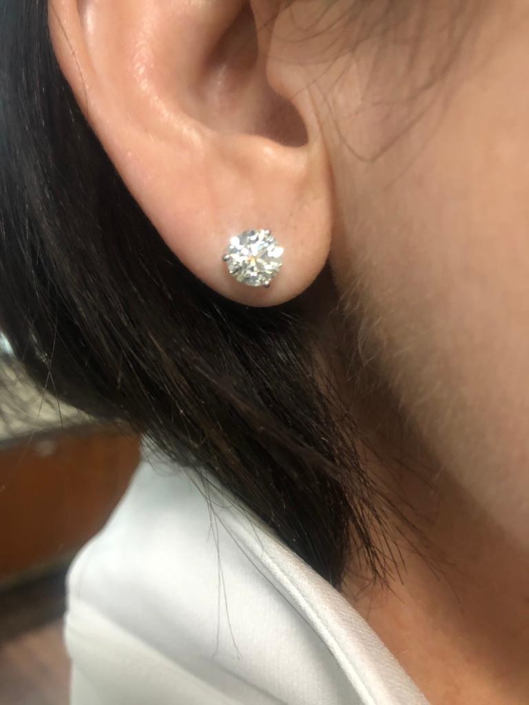 Modern 2 Carat Diamond Studs For Sale