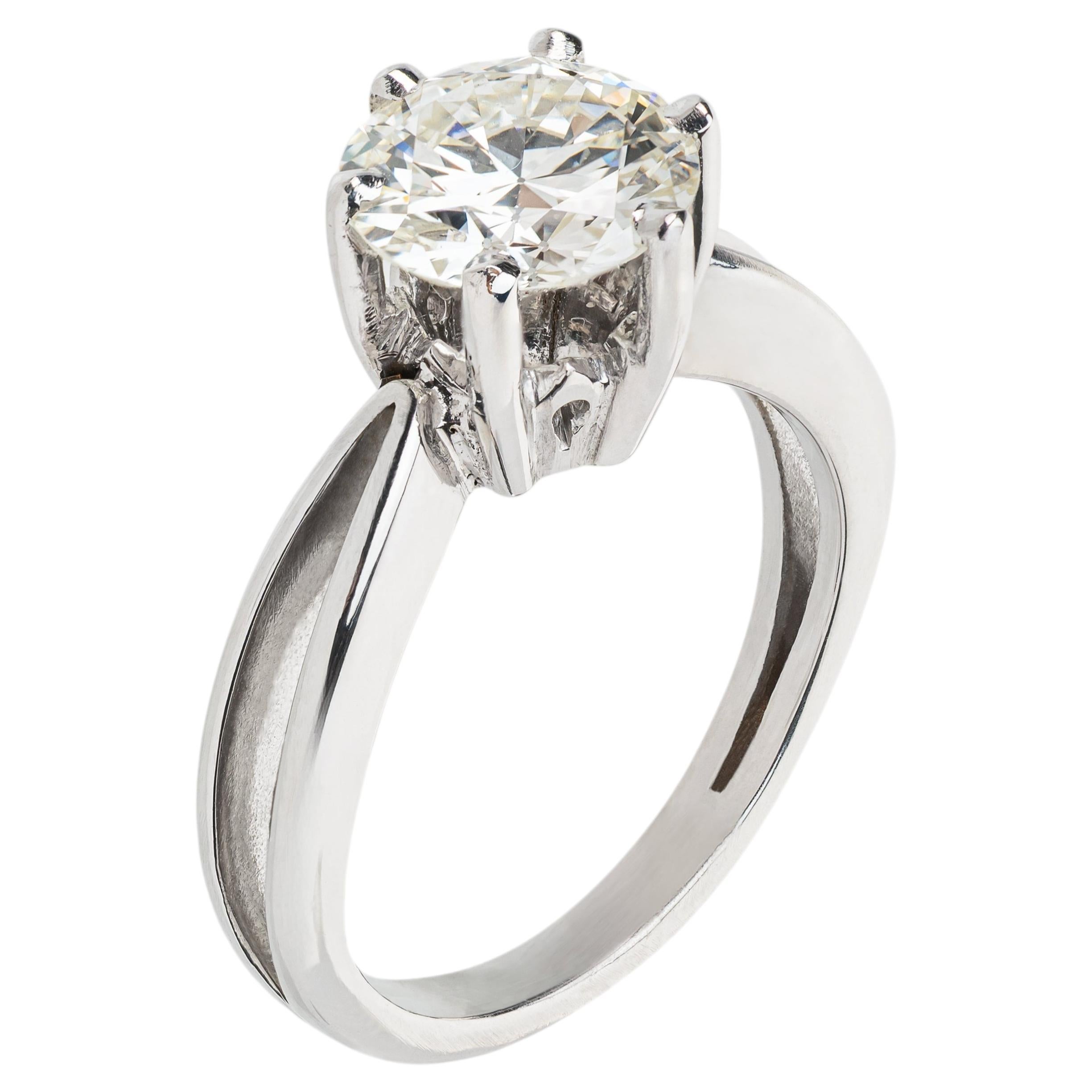2 Carat Diamond White Gold Solitaire Engagement Ring