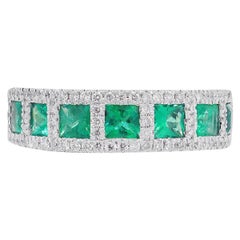 2 Carat Emerald Band