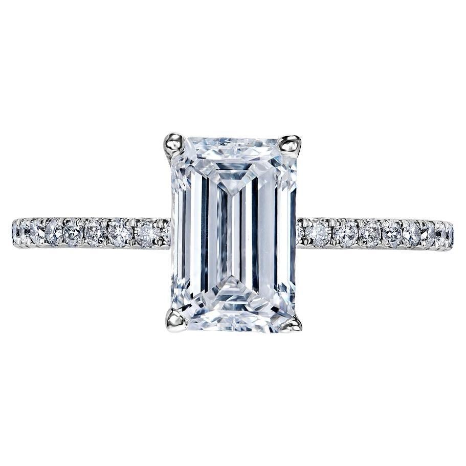 2 Carat Emerald Cut Diamond Engagement Ring Certified E VS1 For Sale