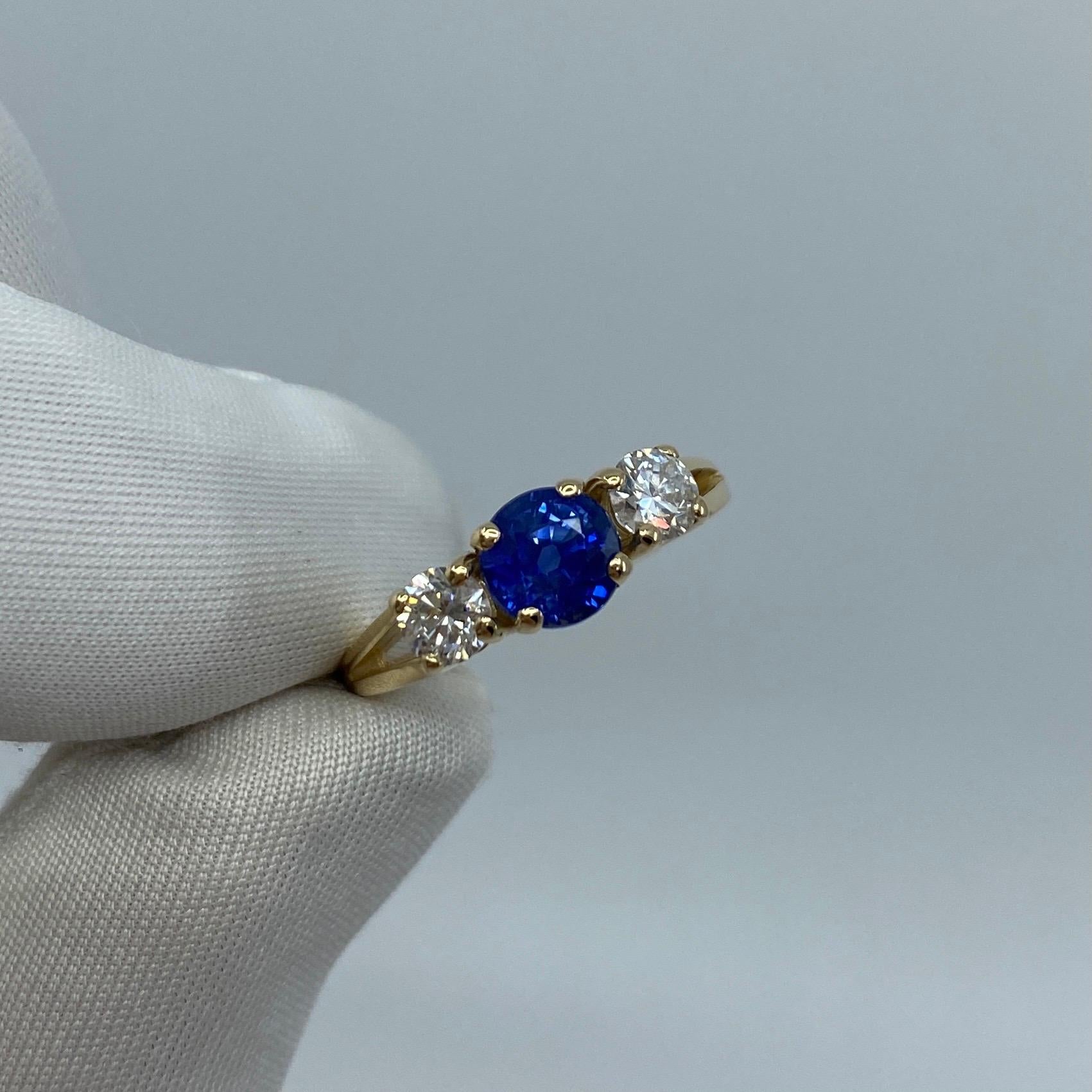 2 Carat Fine Cornflower Blue Ceylon Sapphire and Diamond Three-Stone Gold Ring 7