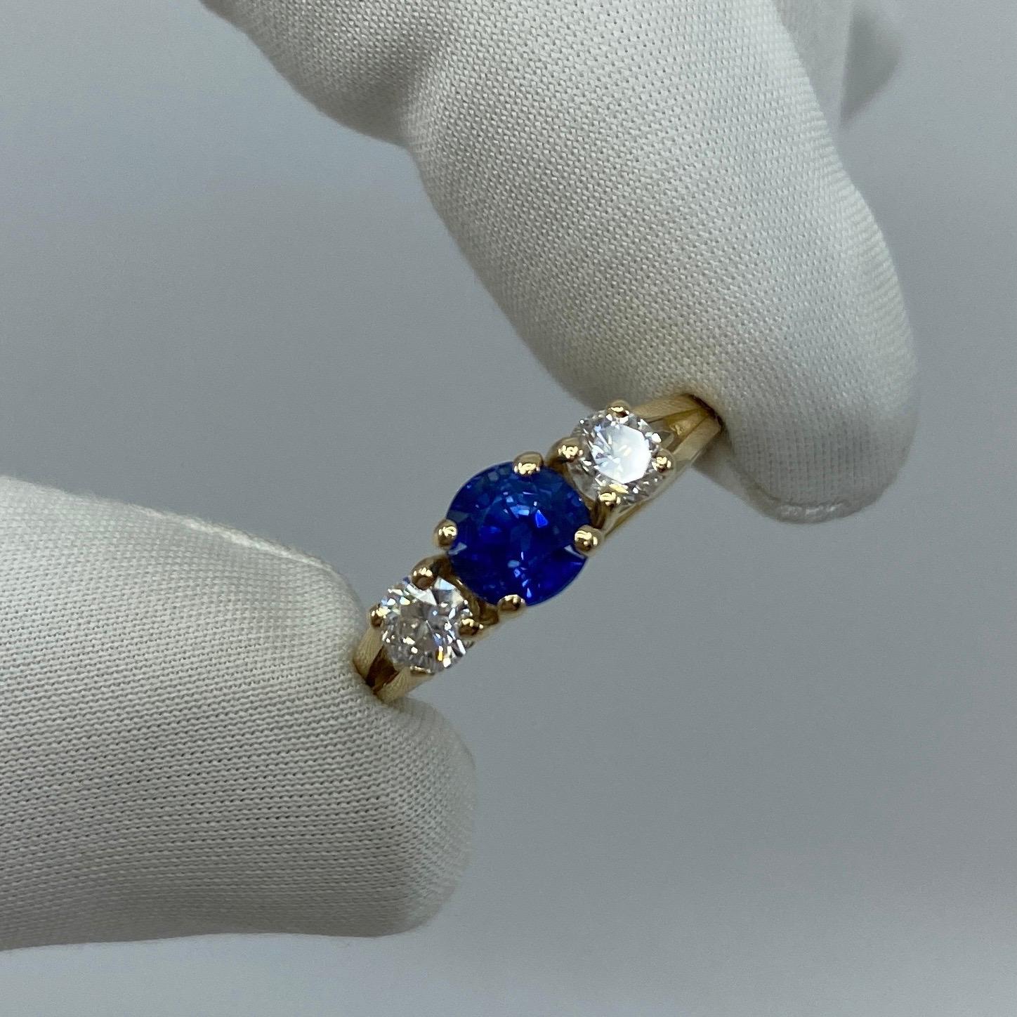 2 Carat Fine Cornflower Blue Ceylon Sapphire and Diamond Three-Stone Gold Ring 1