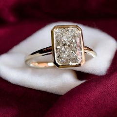 GIA Certified 2 Carat G/VVS1 Radiant Cut Natural Diamond Solitaire Ring 18K Gold