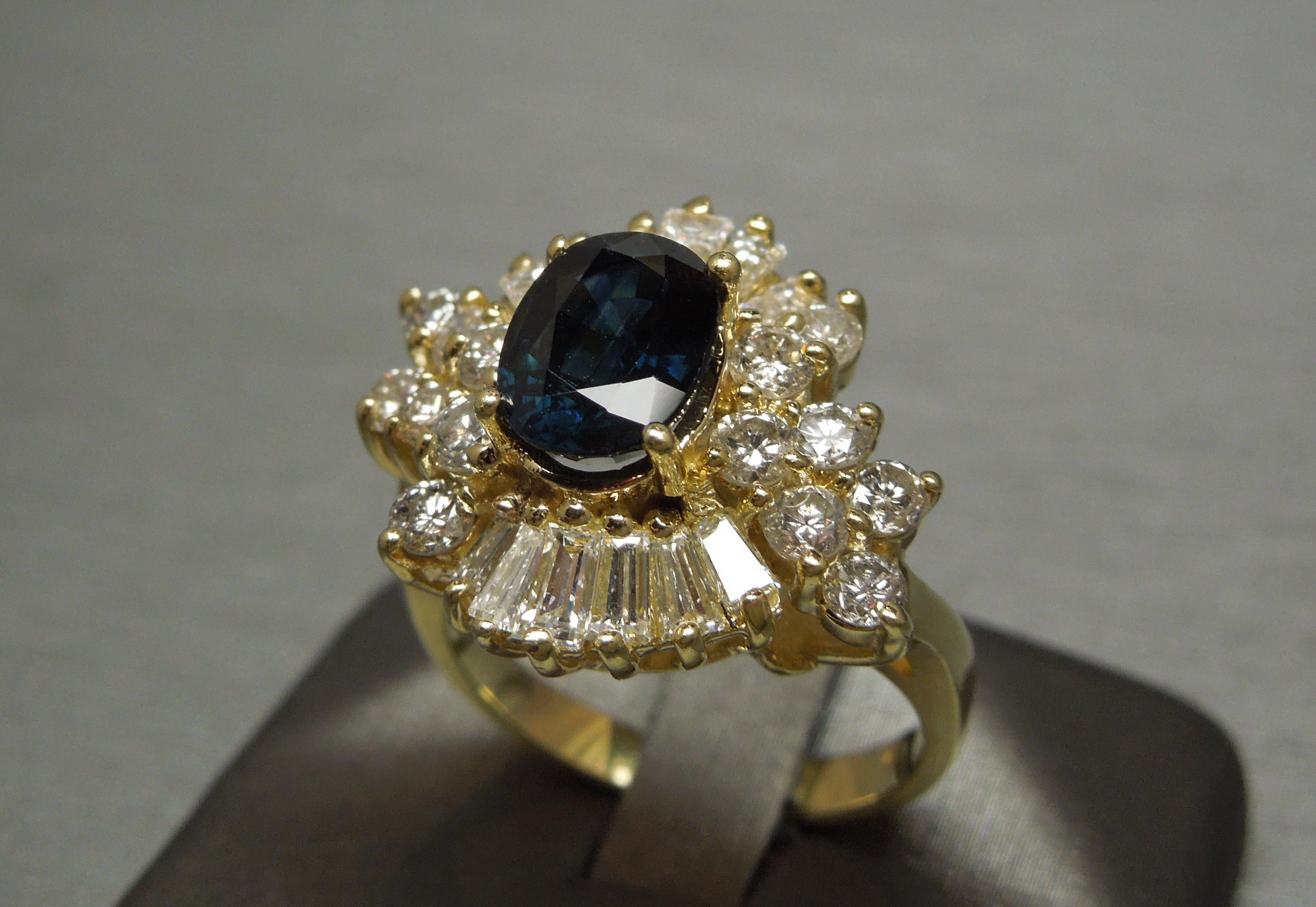 2 Carat GIA Sapphire Gold Cocktail Ring For Sale 7