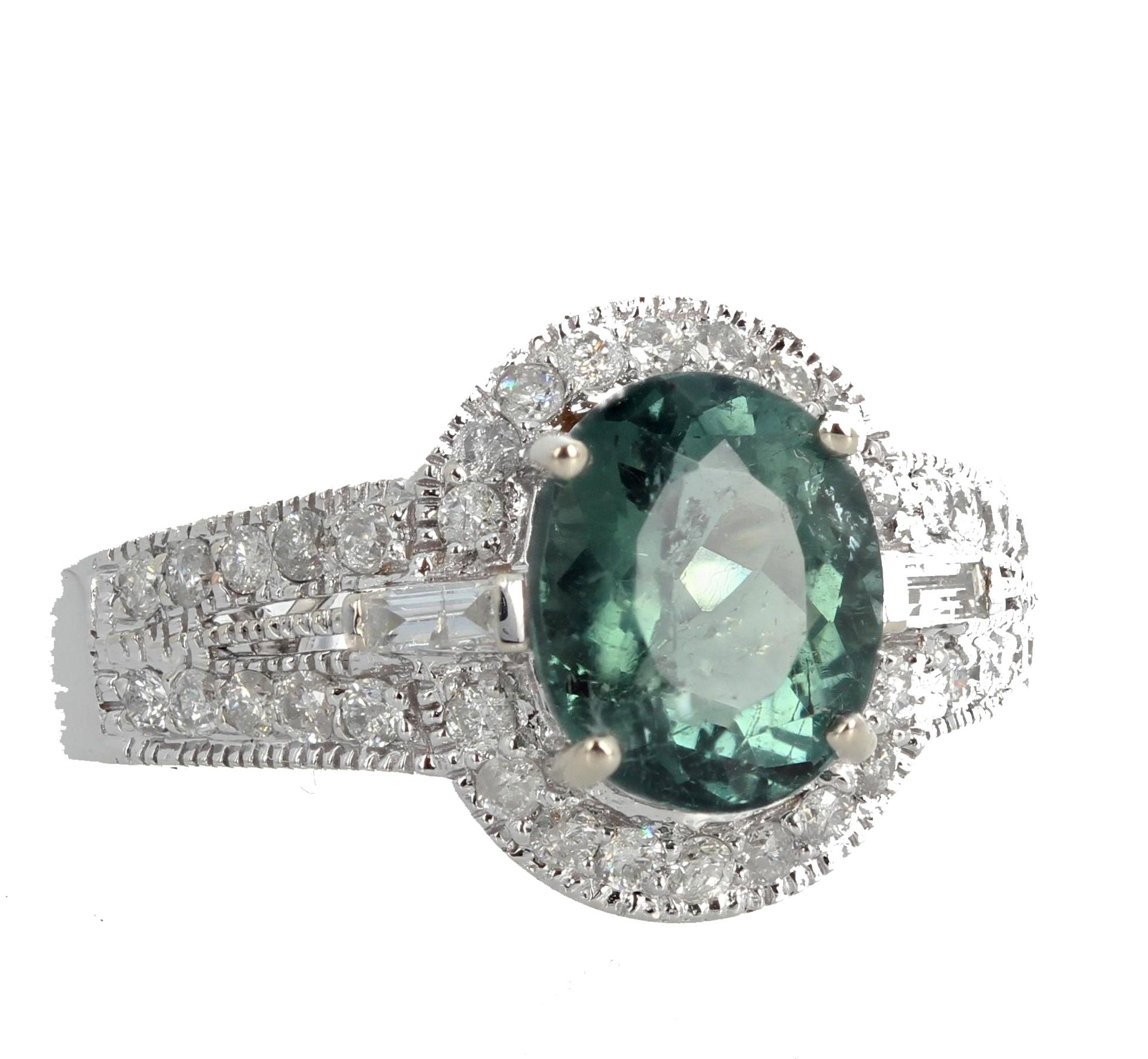 AJD Elegant 2 Ct Intense Natural Green Tourmaline & Diamond White Gold Ring For Sale 1