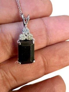 2 Carat Green Tourmaline & Diamond Pendant / Necklace 14 Karat White Gold, 16"L