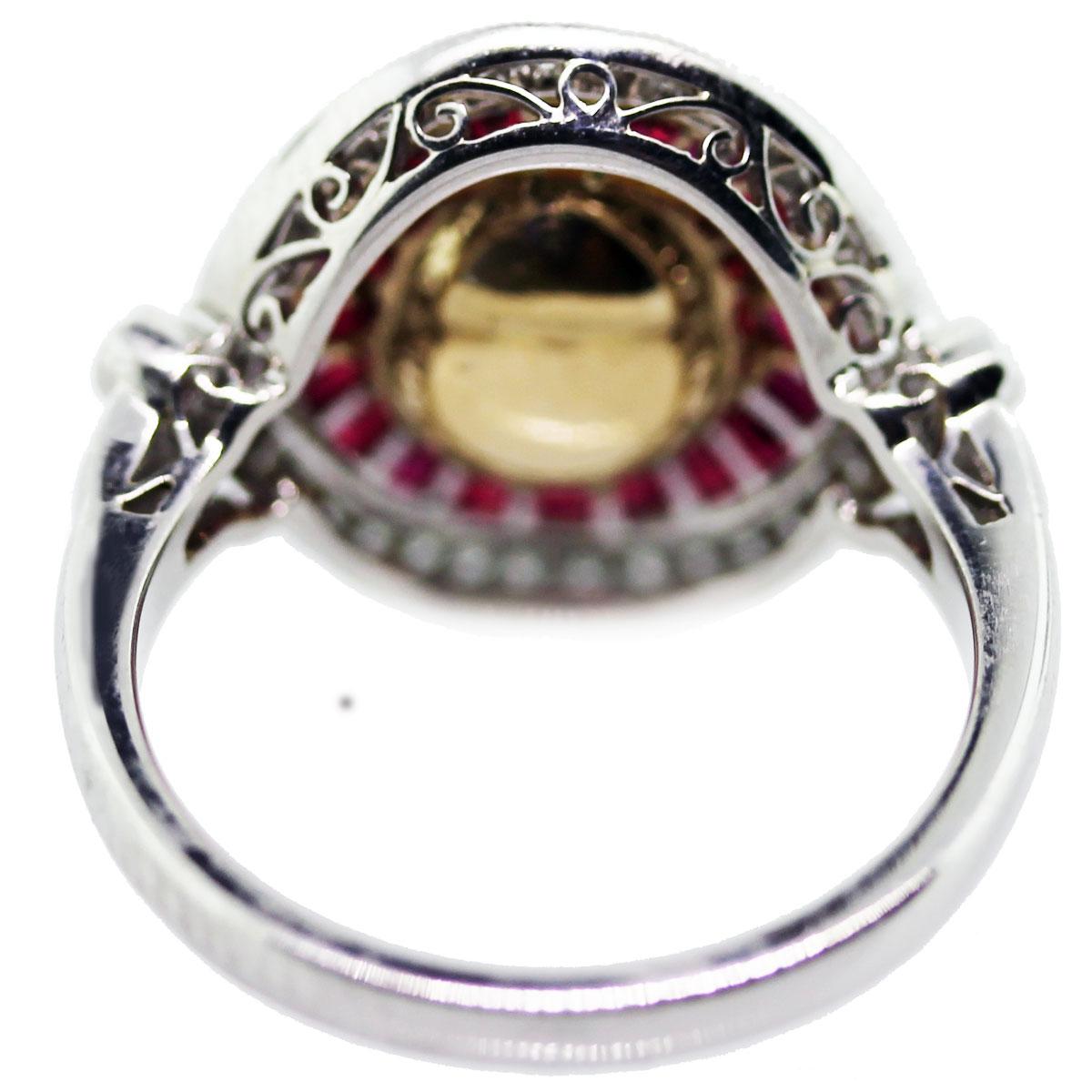 2 Carat Halo Style Engagement Ring In Excellent Condition For Sale In Boca Raton, FL