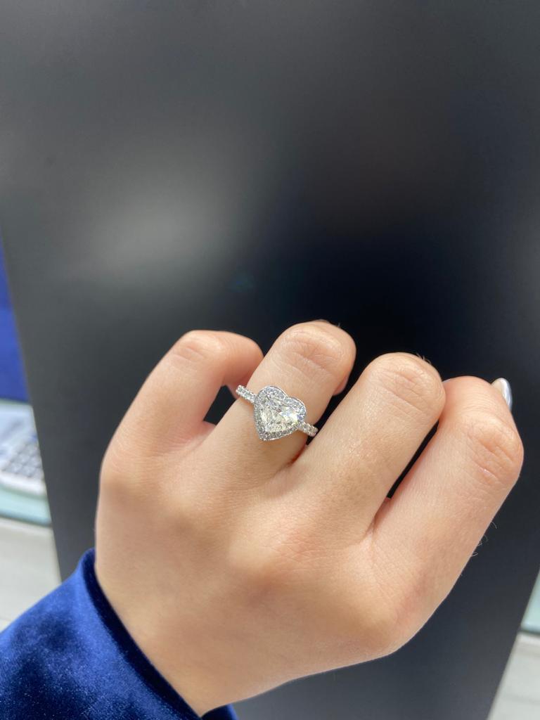 2ct heart shaped diamond ring