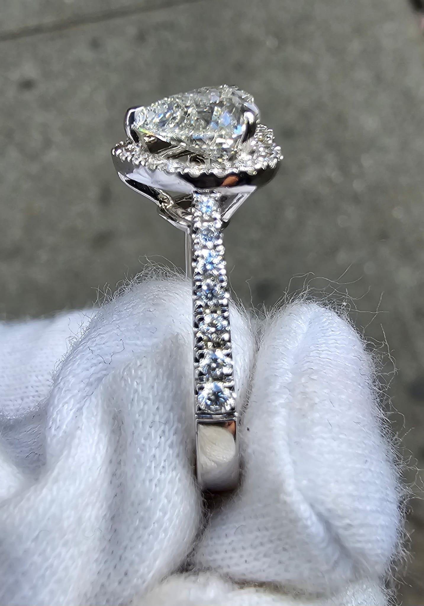 2 Carat Heart Shape Diamond Engagement Ring GIA Certified H VVS1 4