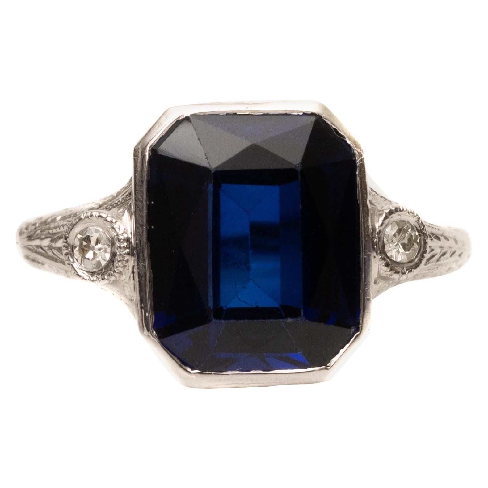 2 Carat Iolite and Diamond Ring in 18 Karat Gold For Sale