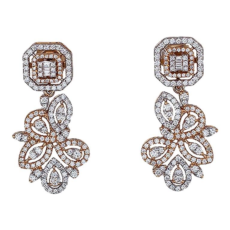 Ornate, 2 Carat Earrings, Rose 18Kt 2-Tone, VS Dangle Earrings For Sale