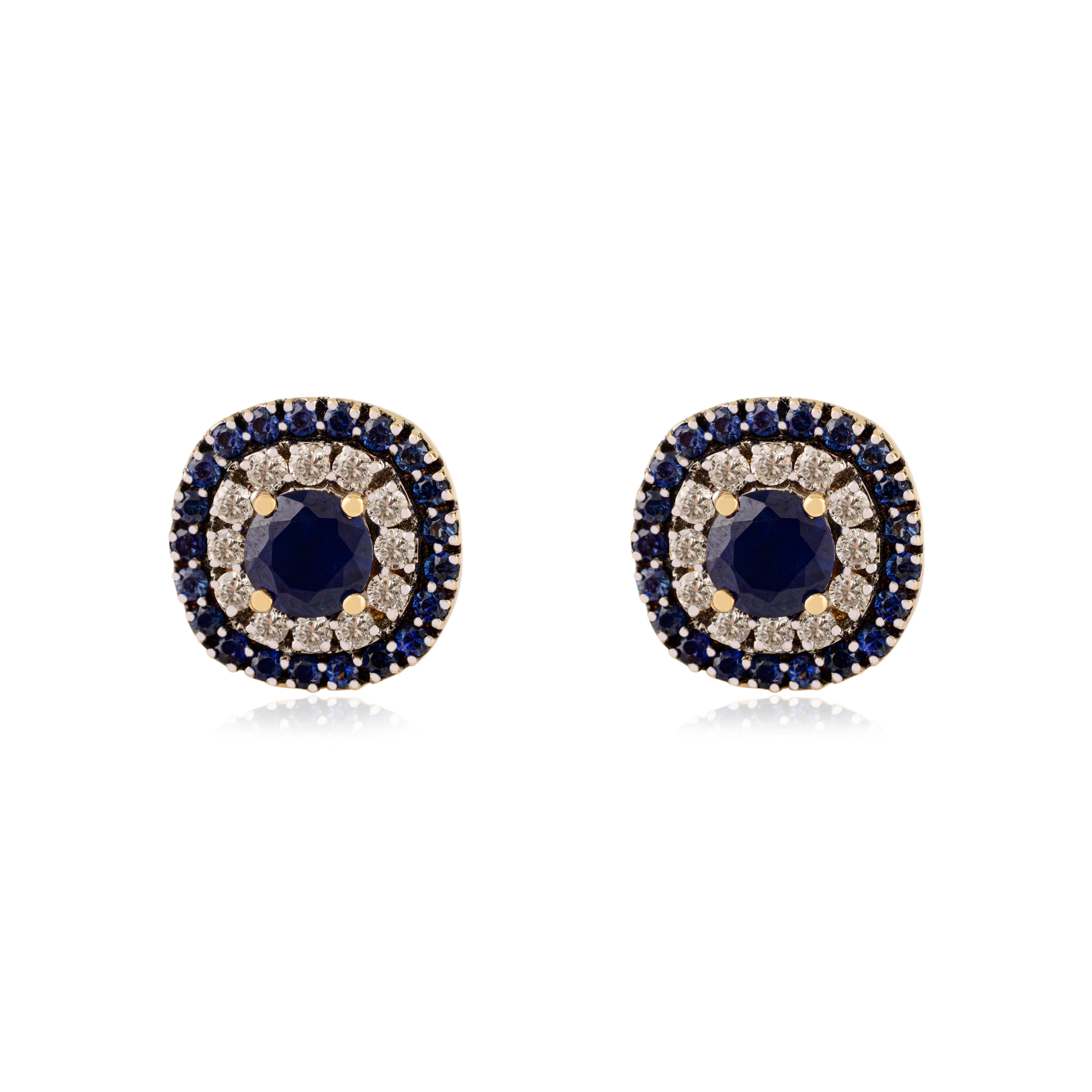 Orecchini a perno con zaffiro blu naturale e diamante da 2 carati in oro giallo 14 carati in vendita 1