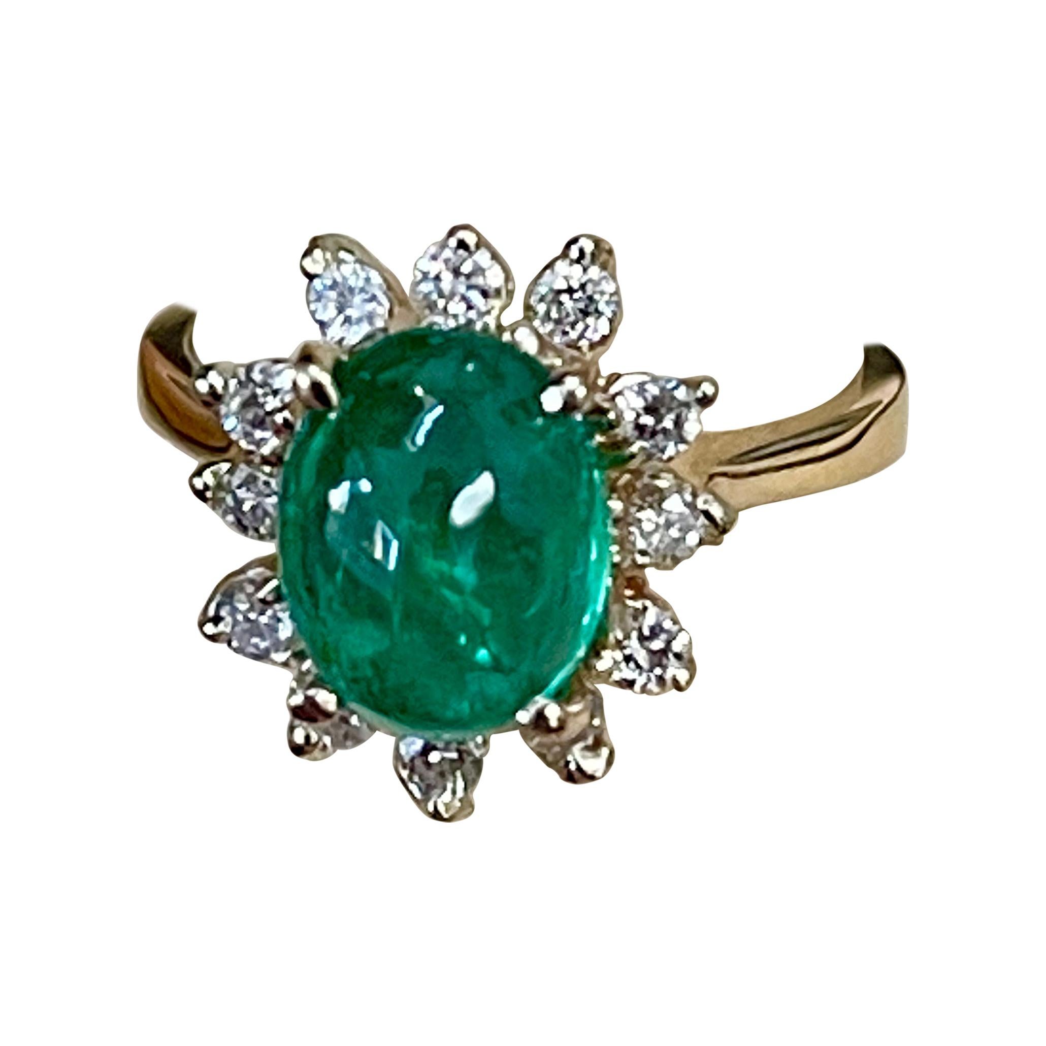 2 Carat Natural Cushion Cabochon Emerald & Diamond Ring 14 Karat Yellow Gold For Sale