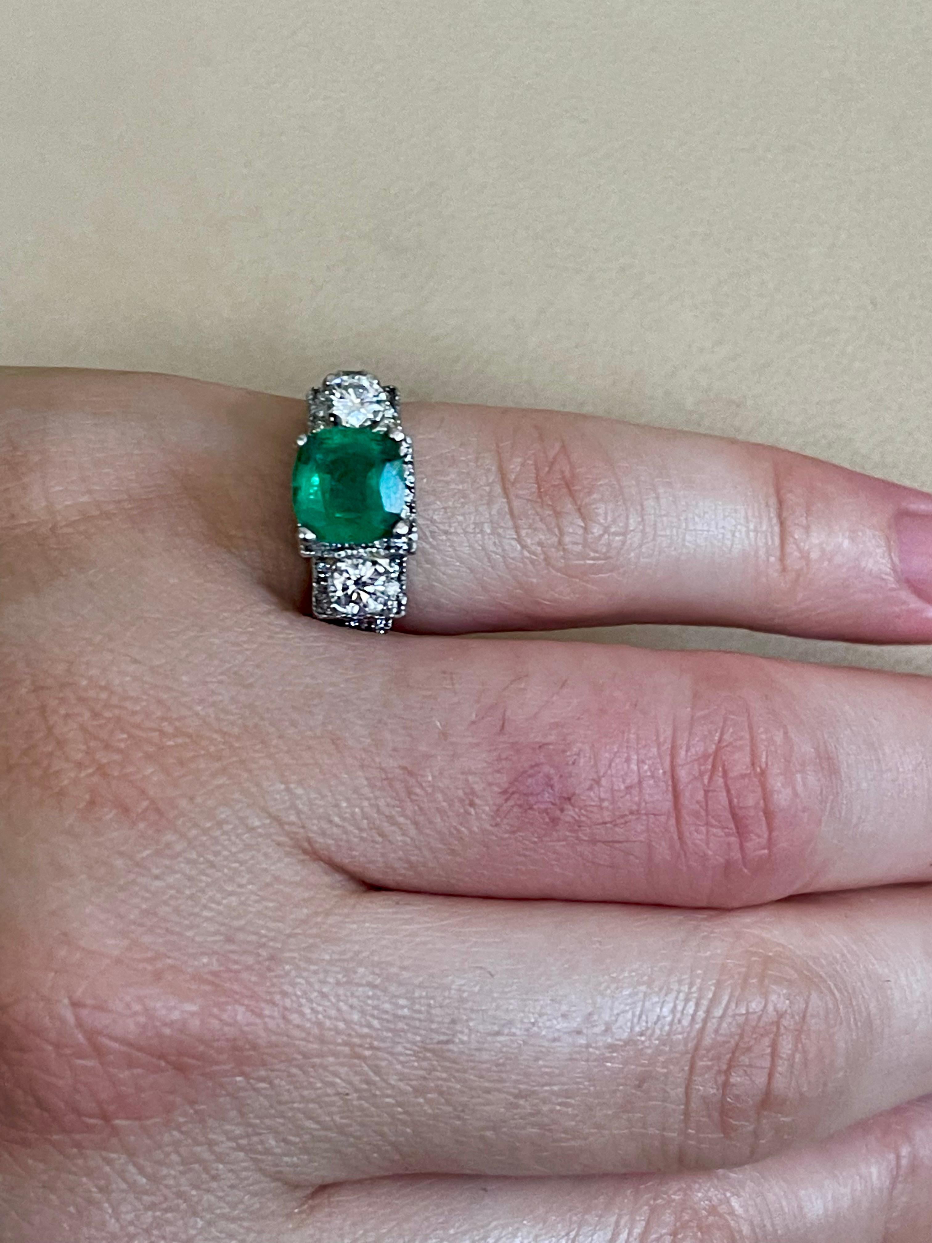 2 Carat Natural Cushion Cut Emerald & Diamond Ring 14 Karat White Gold For Sale 1