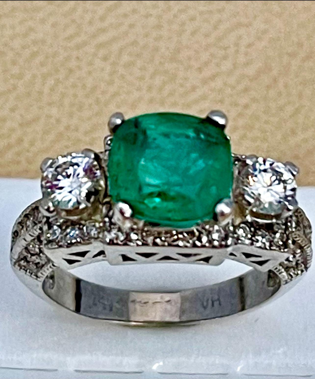 cushion cut emerald diamond ring
