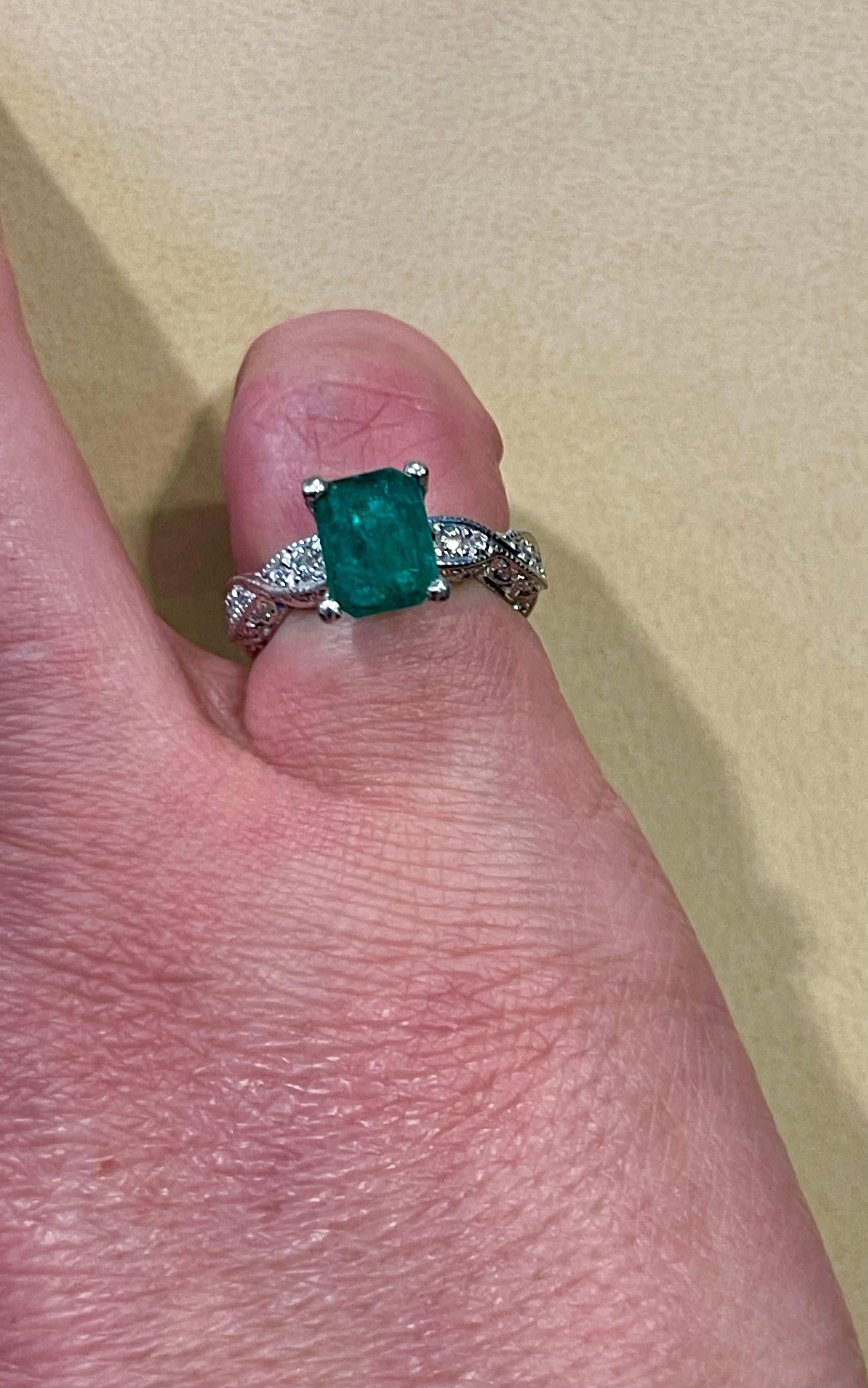 Women's 2 Carat Natural Emerald Cut Emerald & 0.85 Ct Diamond Ring in Platinum For Sale