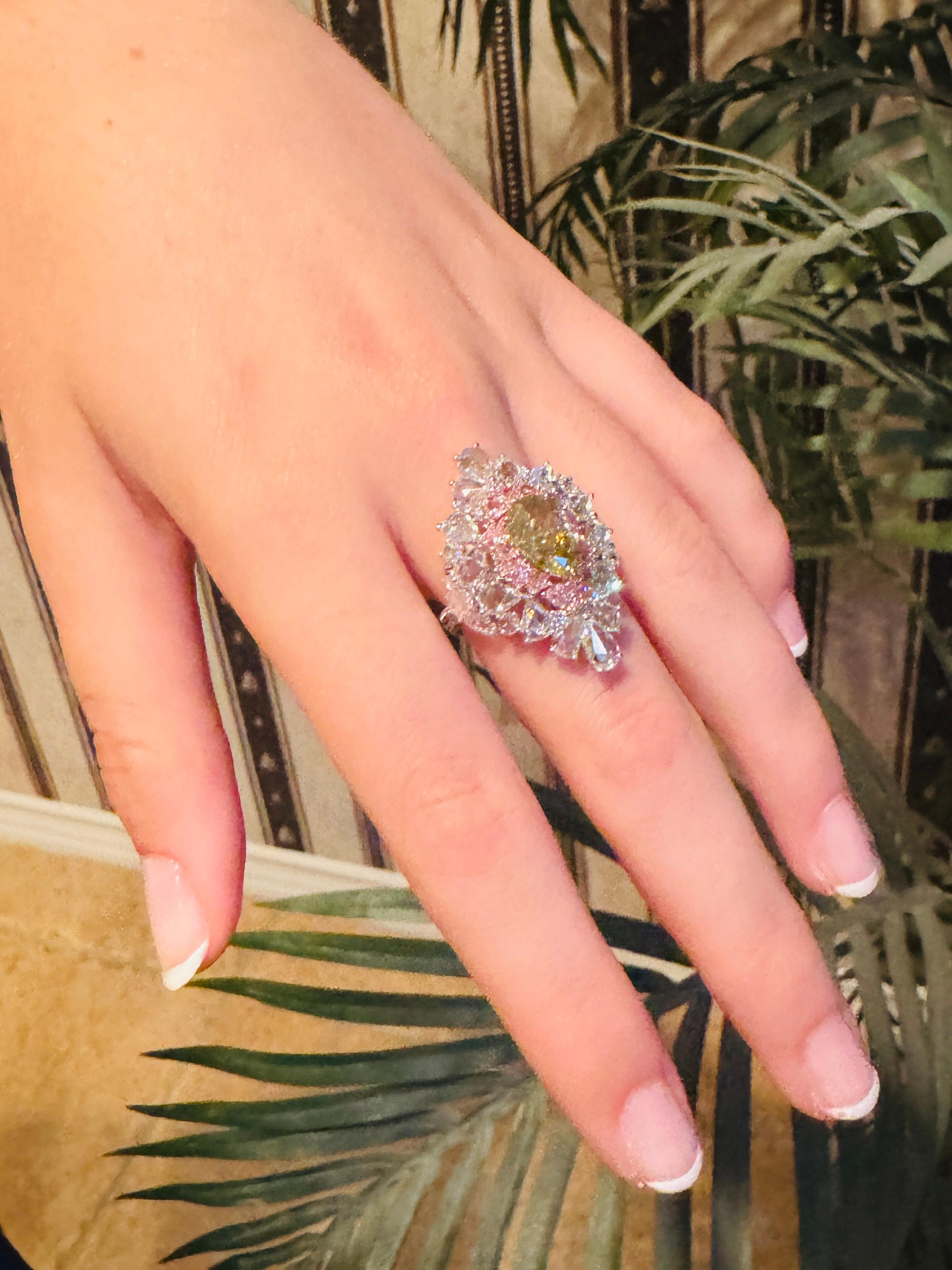 De las mujeres Anillo de cóctel de oro con diamantes de 2 quilates de fantasía natural gris amarillento Informe GIA en venta