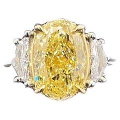 Anillo de compromiso de tres piedras con diamante amarillo fantasía ovalado natural de 2 quilates, certificado GIA