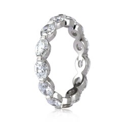 2 Carat Oval Band Brilliant White 18K White Gold Quiet Power Signature
